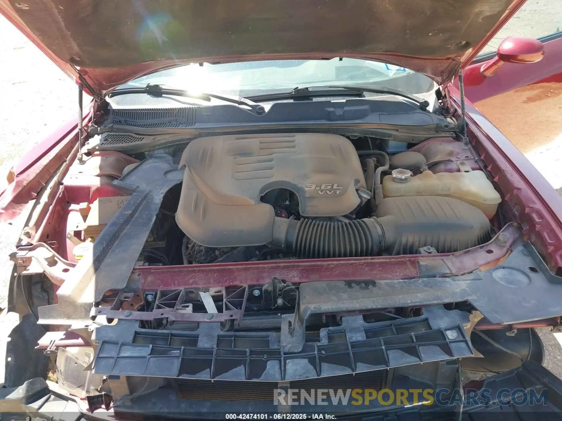 10 Photograph of a damaged car 2C3CDZAG4KH751610 DODGE CHALLENGER 2019