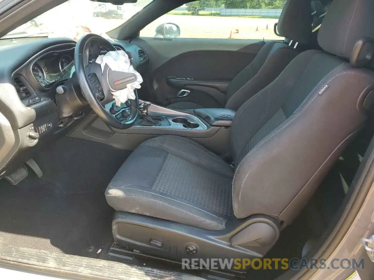 7 Photograph of a damaged car 2C3CDZAG5KH634649 DODGE CHALLENGER 2019