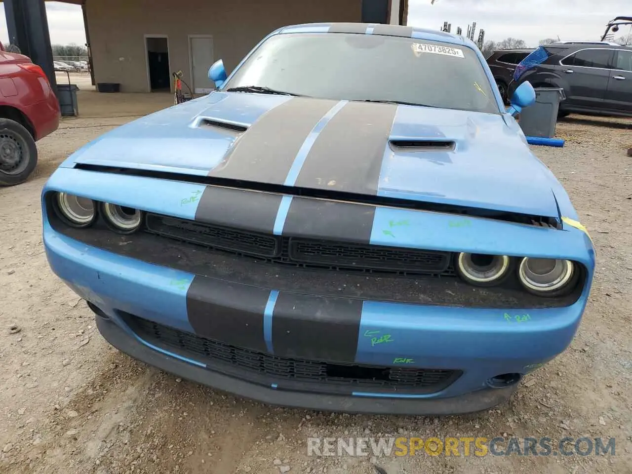 5 Photograph of a damaged car 2C3CDZAG5KH712153 DODGE CHALLENGER 2019