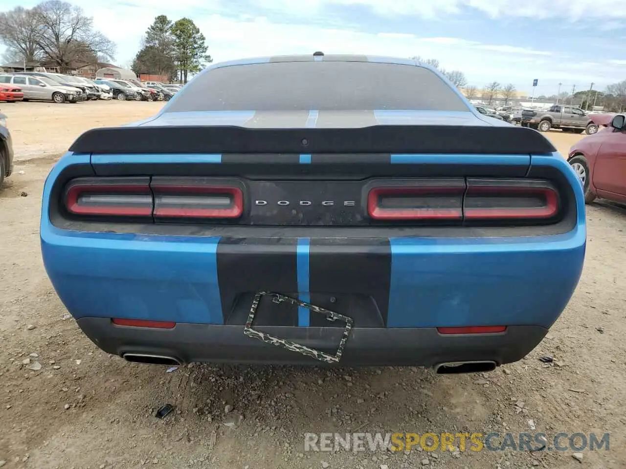 6 Photograph of a damaged car 2C3CDZAG5KH712153 DODGE CHALLENGER 2019