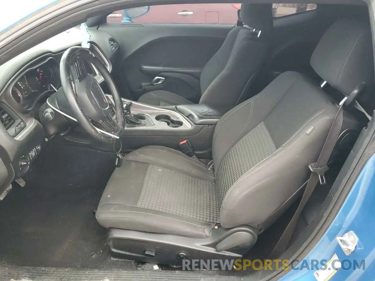 7 Photograph of a damaged car 2C3CDZAG5KH712153 DODGE CHALLENGER 2019