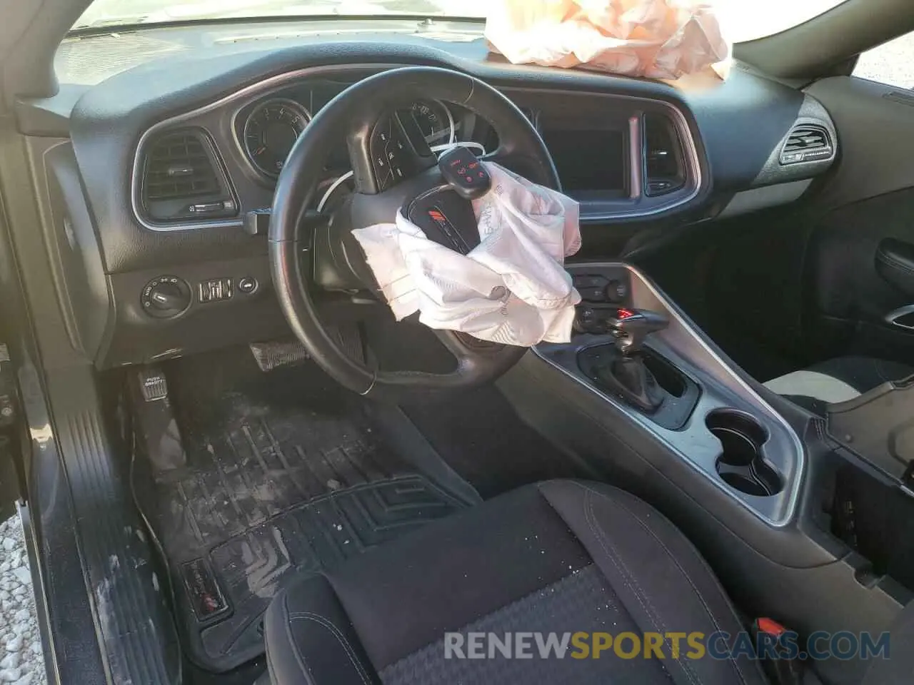 8 Photograph of a damaged car 2C3CDZAG6KH674237 DODGE CHALLENGER 2019