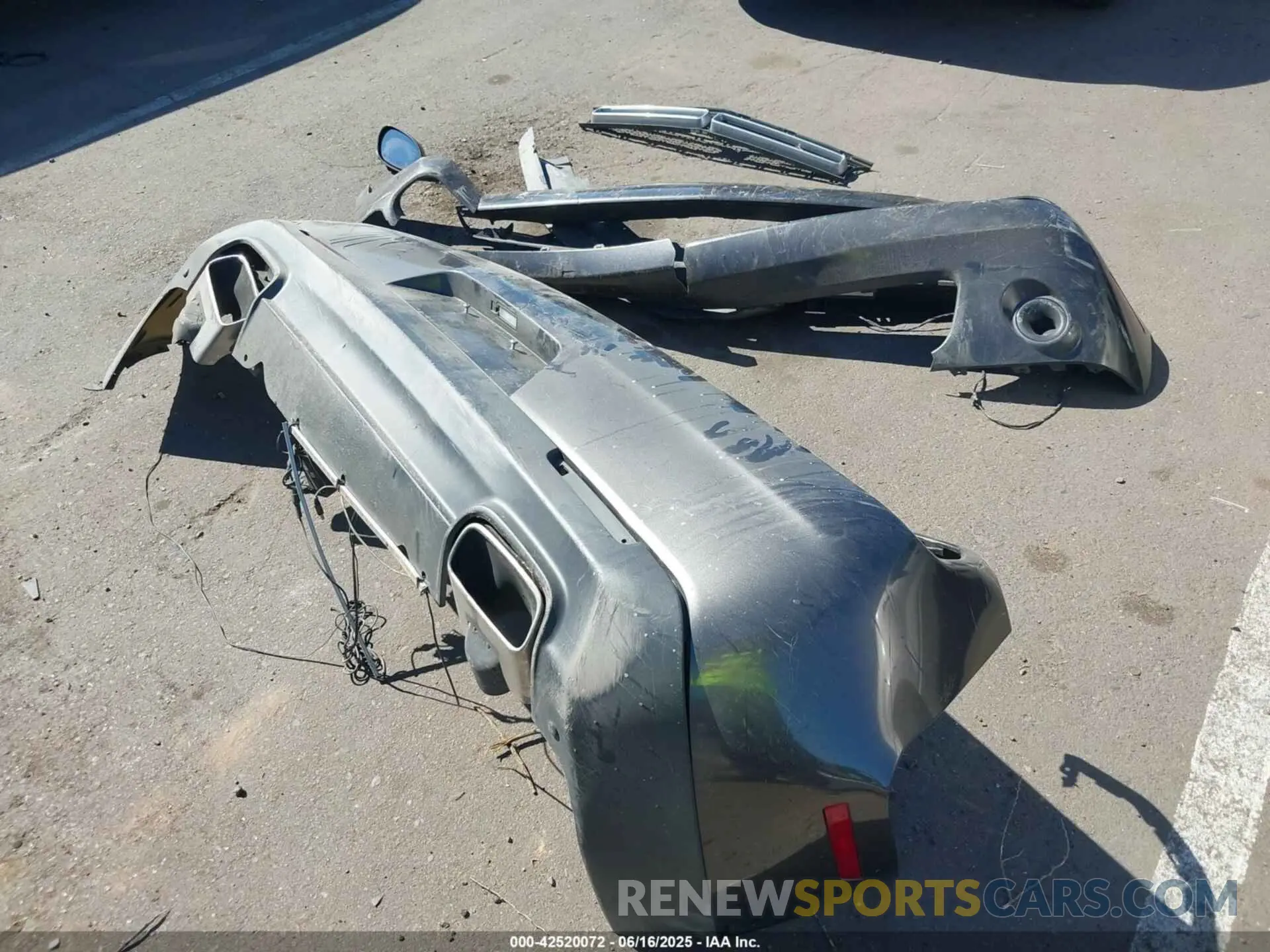 12 Photograph of a damaged car 2C3CDZAG7KH623278 DODGE CHALLENGER 2019