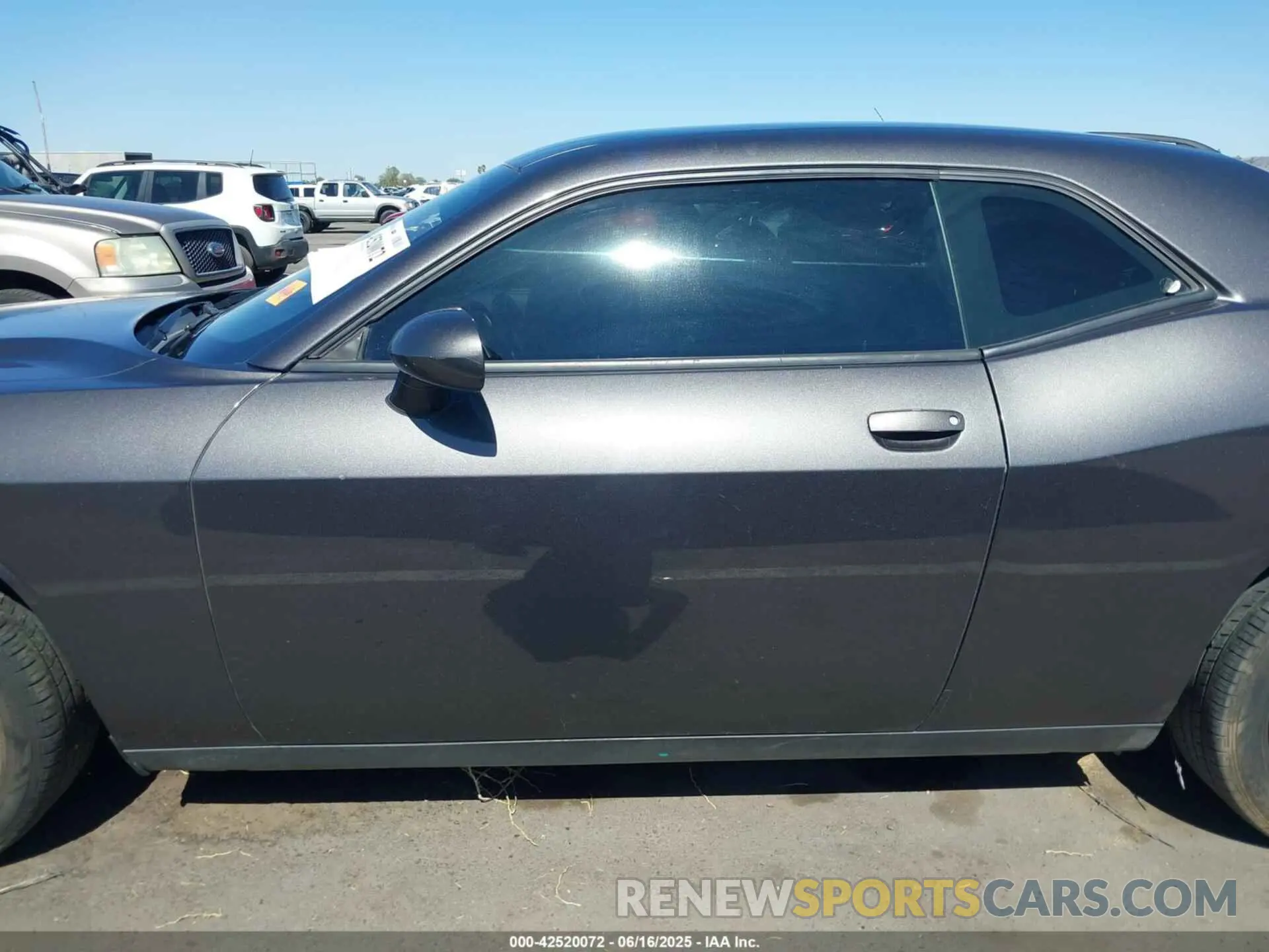 15 Photograph of a damaged car 2C3CDZAG7KH623278 DODGE CHALLENGER 2019