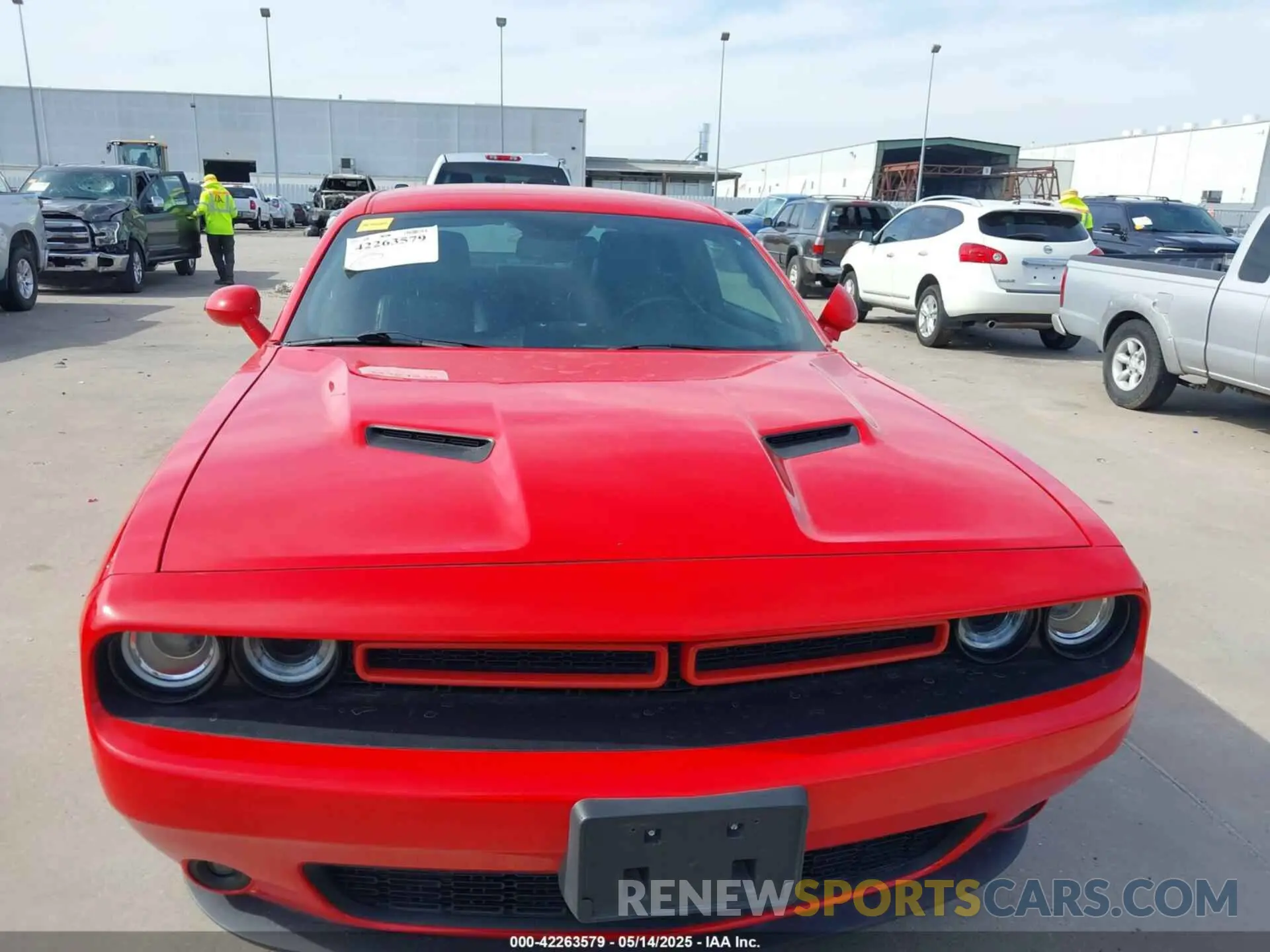 6 Photograph of a damaged car 2C3CDZAG7KH634586 DODGE CHALLENGER 2019