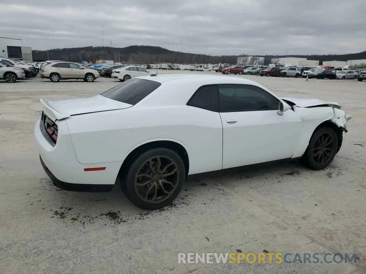 3 Фотография поврежденного автомобиля 2C3CDZAG8KH619868 DODGE CHALLENGER 2019