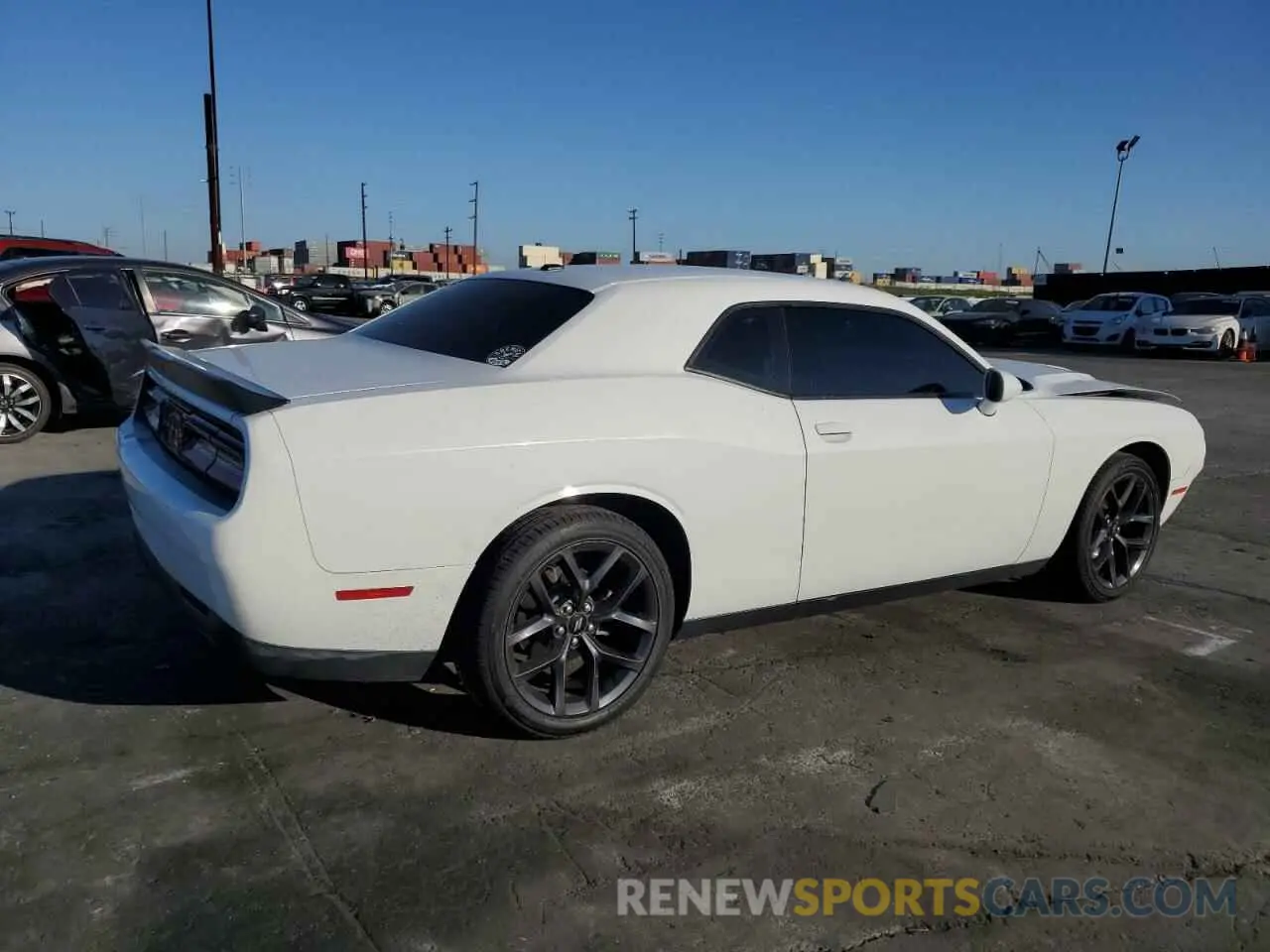 3 Photograph of a damaged car 2C3CDZAG8KH680086 DODGE CHALLENGER 2019