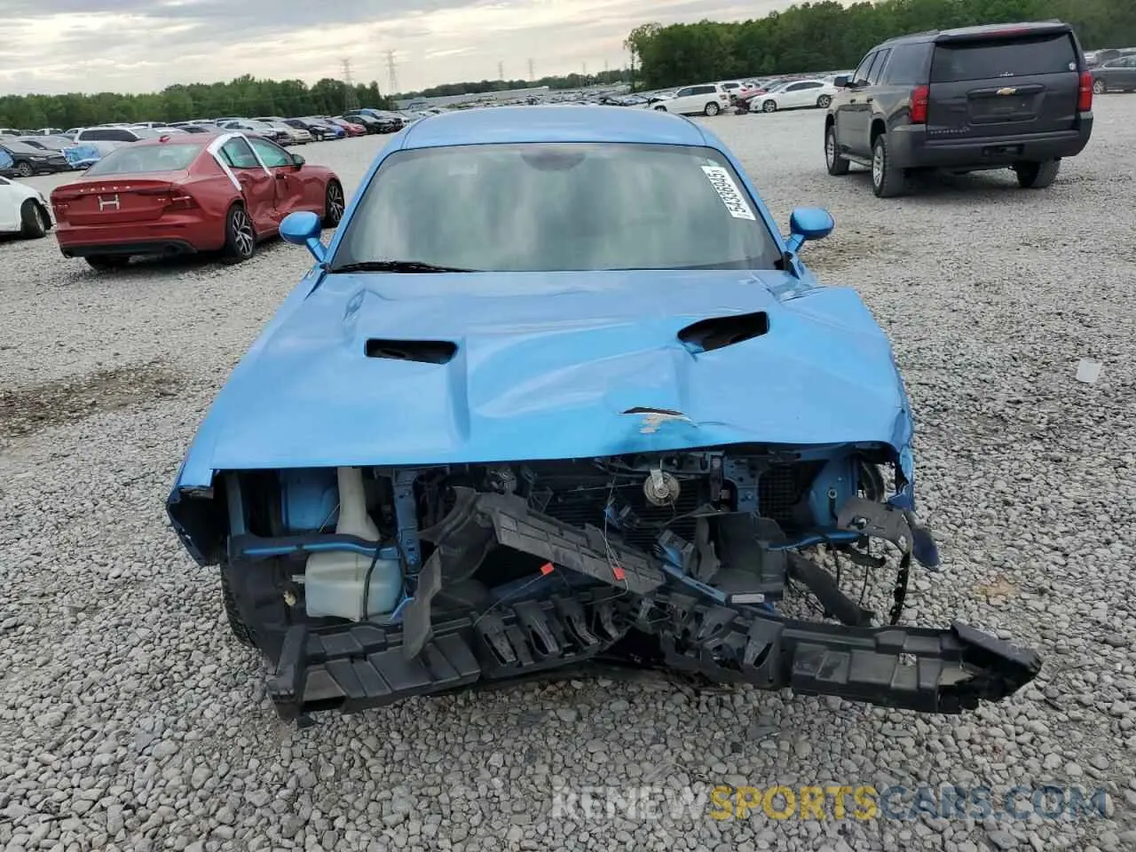 5 Photograph of a damaged car 2C3CDZAG9KH509105 DODGE CHALLENGER 2019