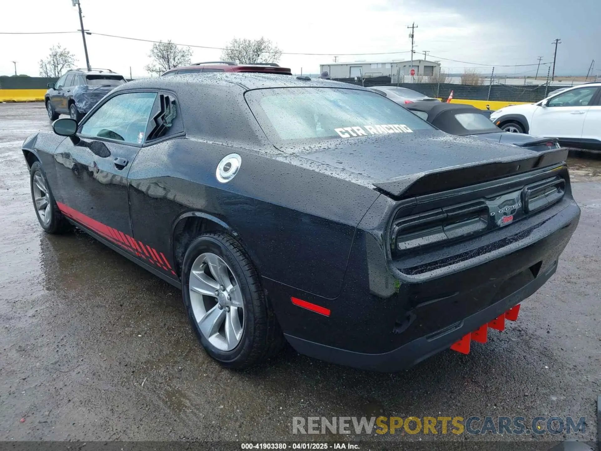 3 Фотография поврежденного автомобиля 2C3CDZAG9KH525045 DODGE CHALLENGER 2019