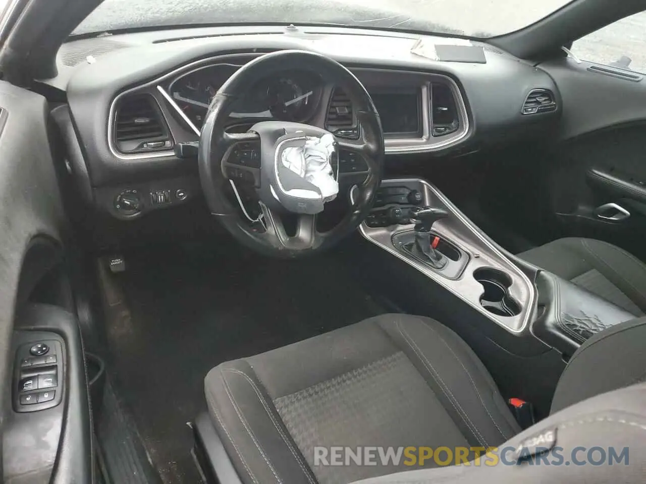8 Photograph of a damaged car 2C3CDZAG9KH574343 DODGE CHALLENGER 2019