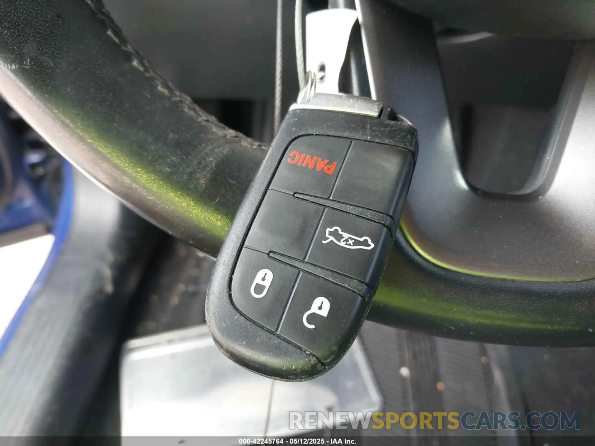 11 Photograph of a damaged car 2C3CDZAG9KH574892 DODGE CHALLENGER 2019