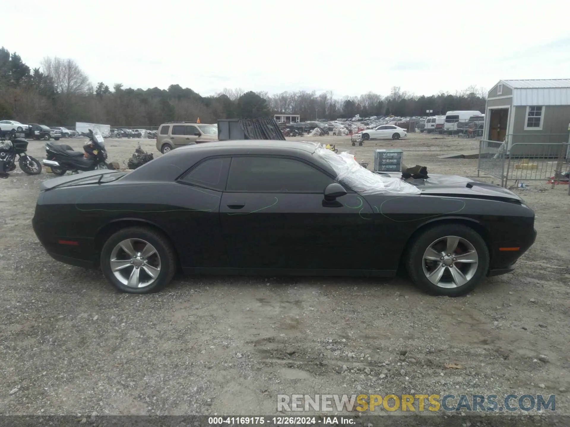 13 Photograph of a damaged car 2C3CDZAG9KH751229 DODGE CHALLENGER 2019