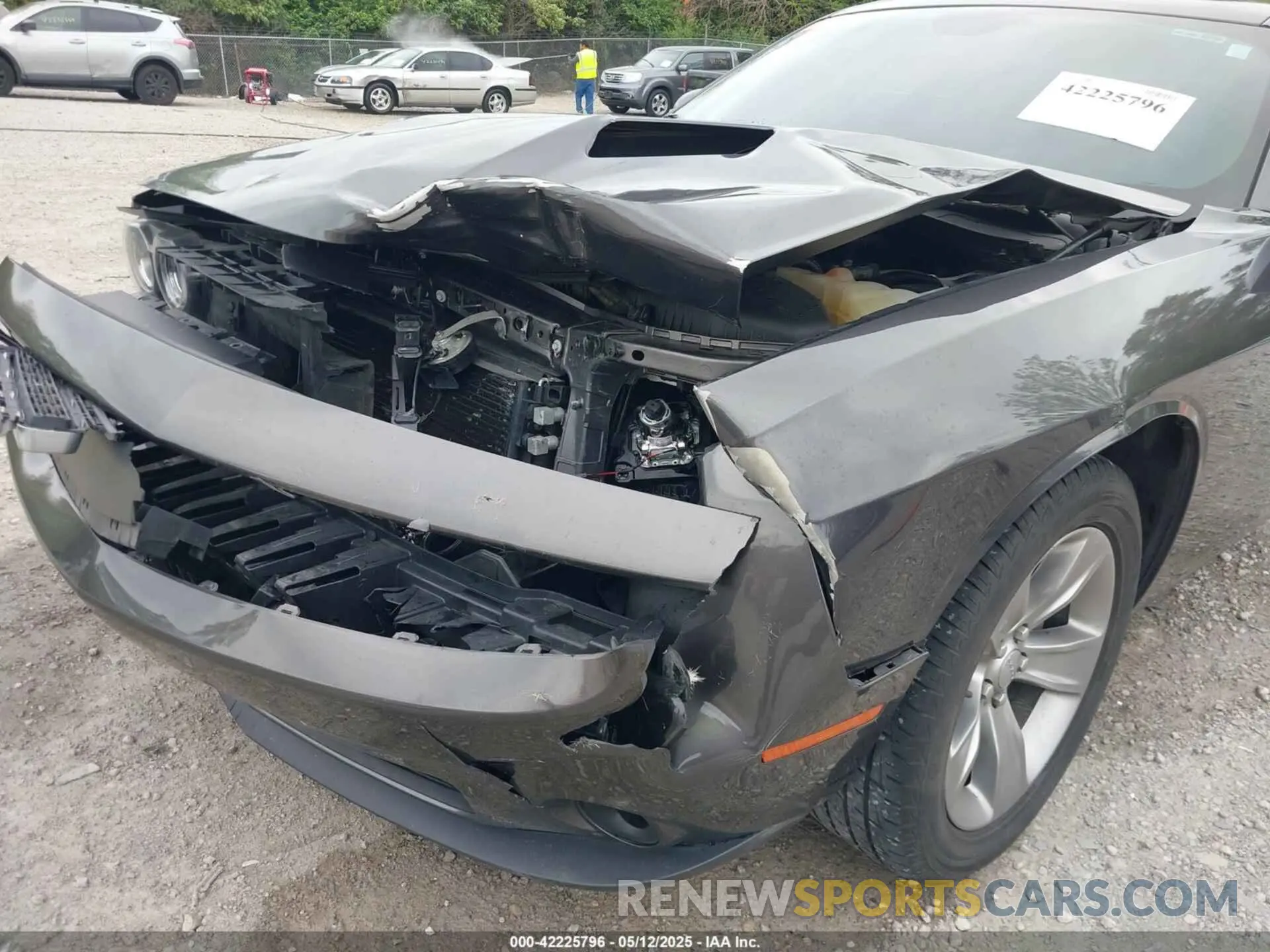 6 Photograph of a damaged car 2C3CDZAGXKH694457 DODGE CHALLENGER 2019