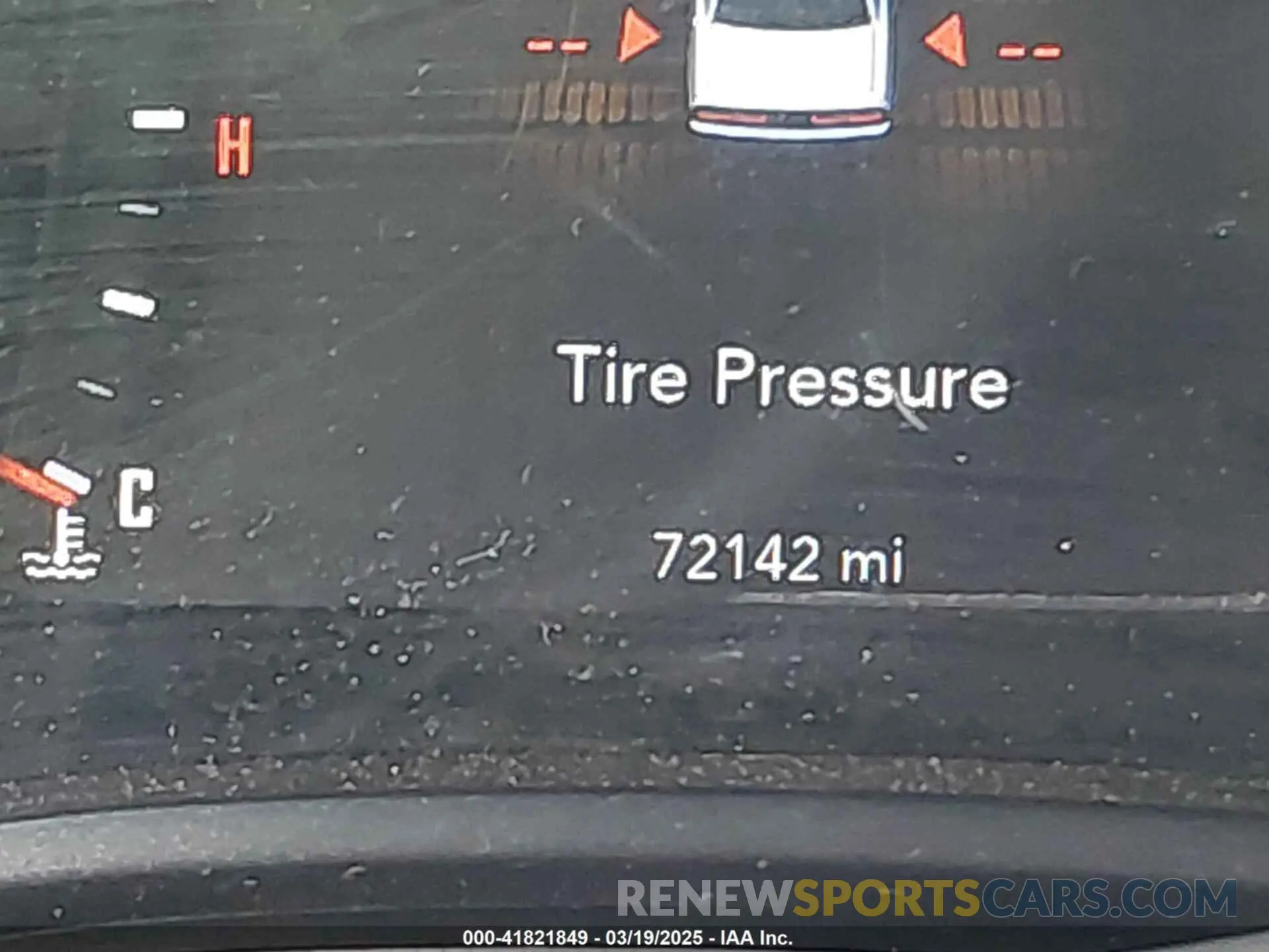 16 Photograph of a damaged car 2C3CDZBT1KH521101 DODGE CHALLENGER 2019