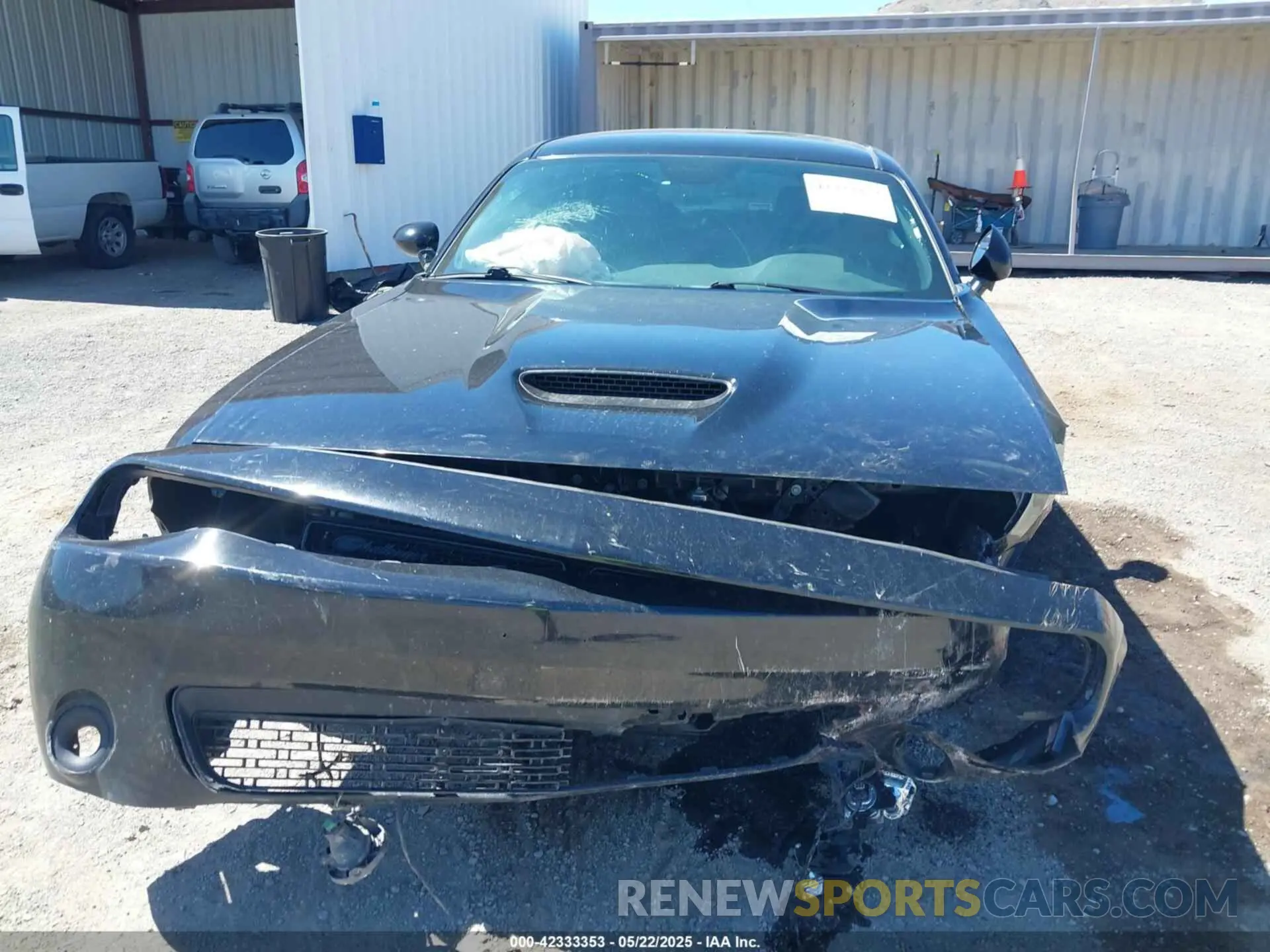 12 Photograph of a damaged car 2C3CDZBT2KH620333 DODGE CHALLENGER 2019