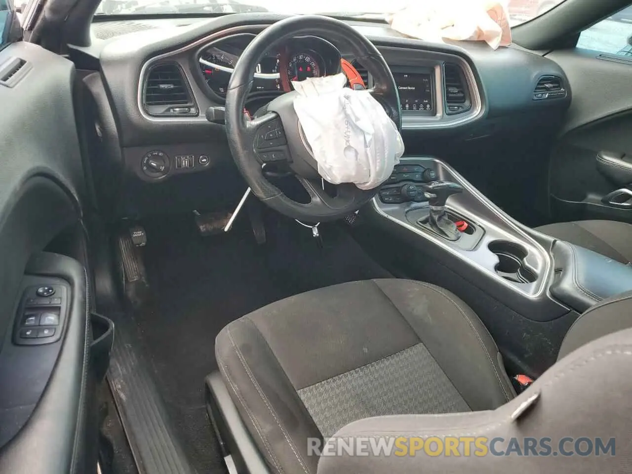 8 Photograph of a damaged car 2C3CDZBT2KH724319 DODGE CHALLENGER 2019