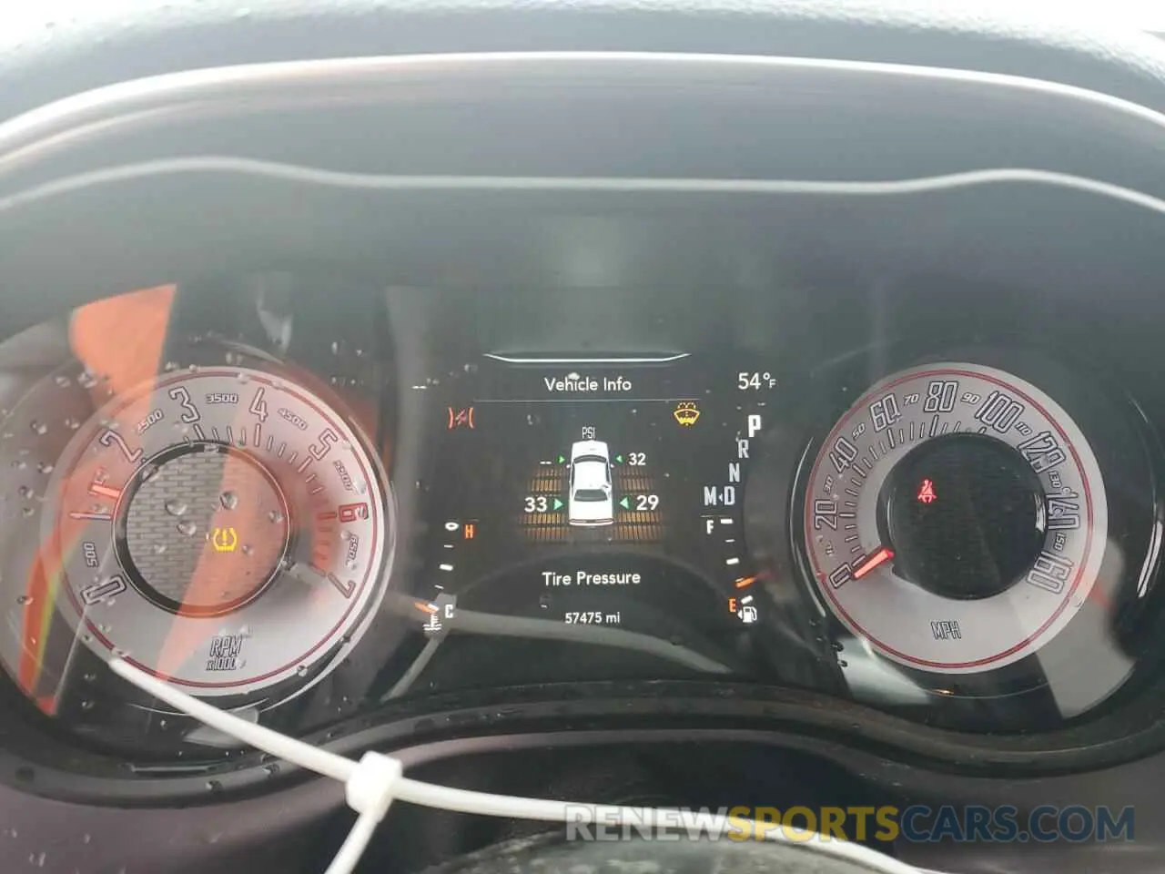 9 Photograph of a damaged car 2C3CDZBT3KH521858 DODGE CHALLENGER 2019