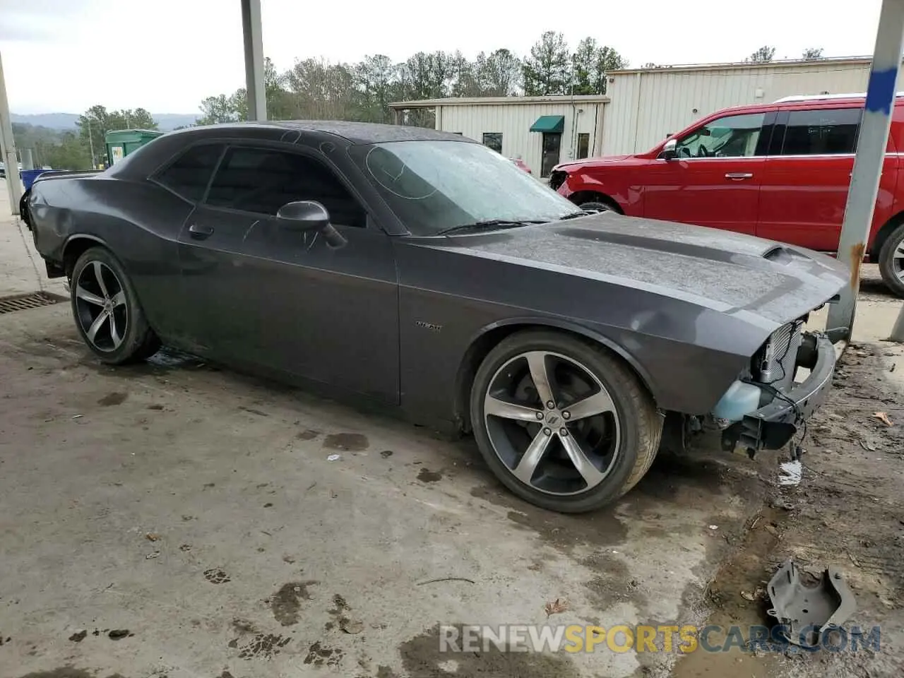 4 Photograph of a damaged car 2C3CDZBT3KH641420 DODGE CHALLENGER 2019