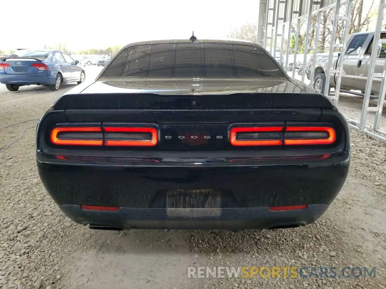 6 Photograph of a damaged car 2C3CDZBT4KH719767 DODGE CHALLENGER 2019