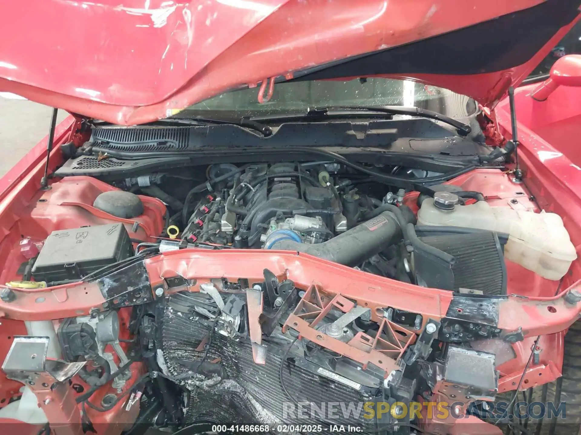 10 Photograph of a damaged car 2C3CDZBT5KH587439 DODGE CHALLENGER 2019