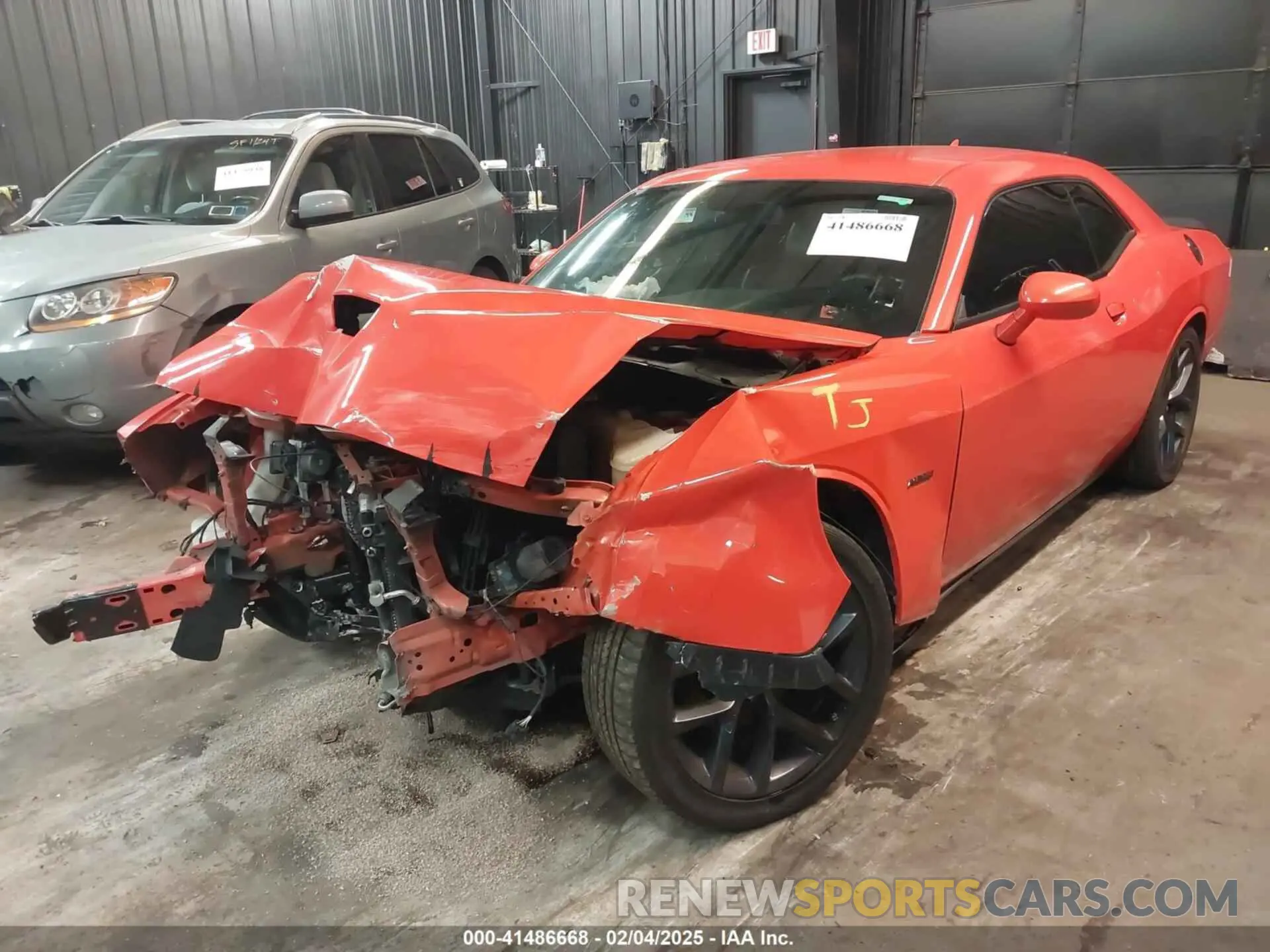 2 Photograph of a damaged car 2C3CDZBT5KH587439 DODGE CHALLENGER 2019
