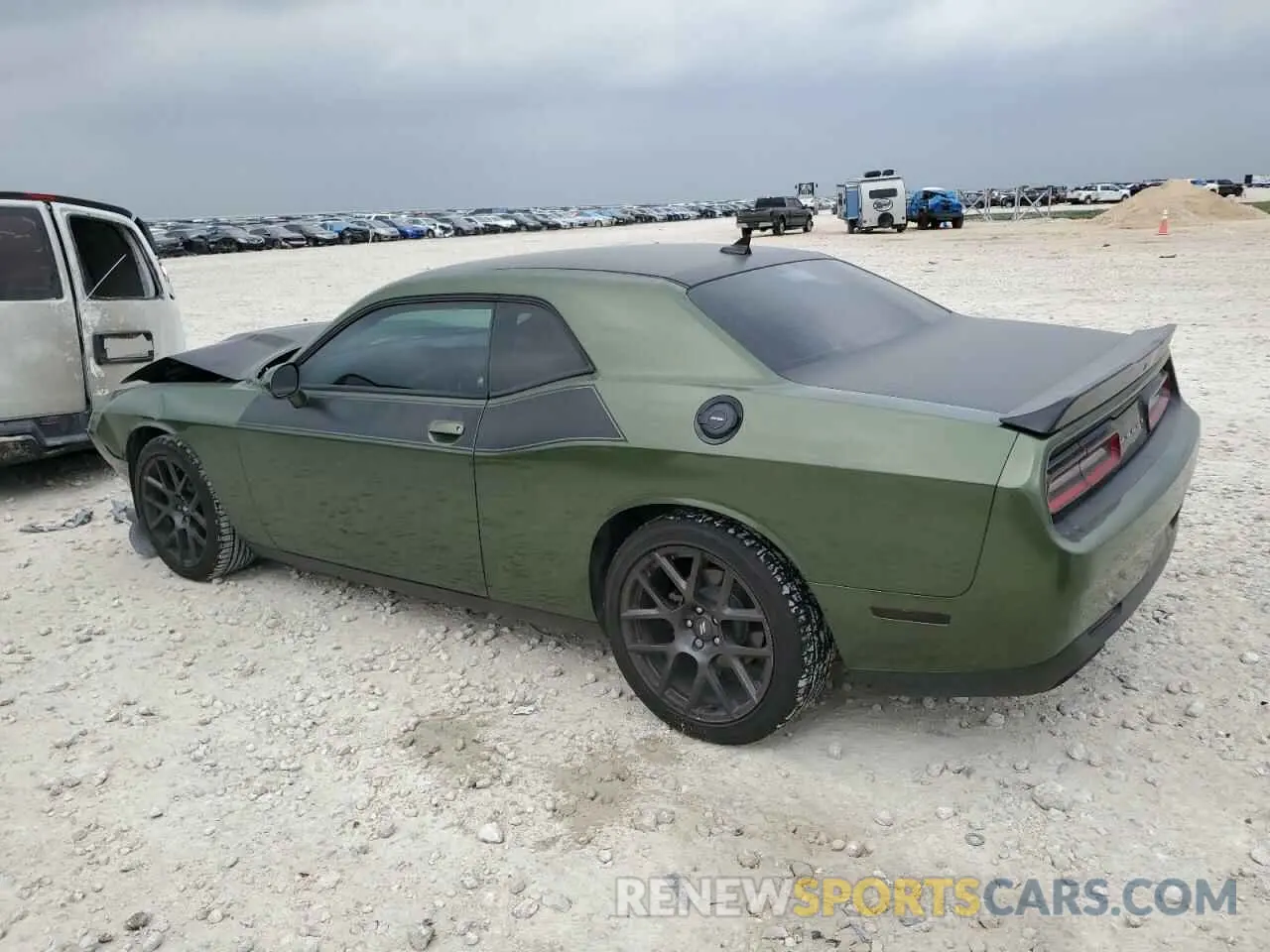2 Фотография поврежденного автомобиля 2C3CDZBT5KH602540 DODGE CHALLENGER 2019