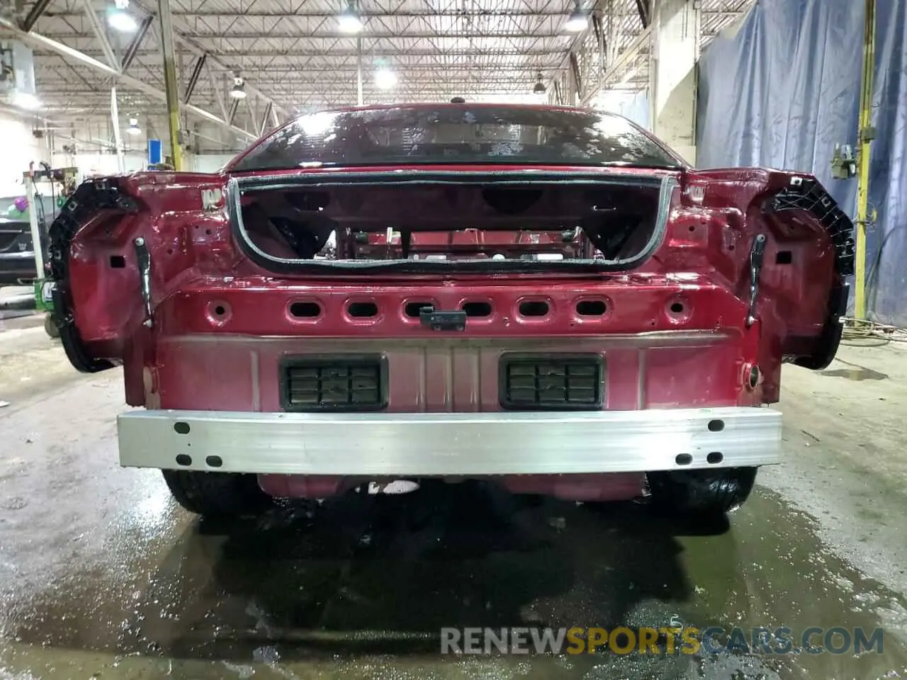 6 Photograph of a damaged car 2C3CDZBT6KH629357 DODGE CHALLENGER 2019