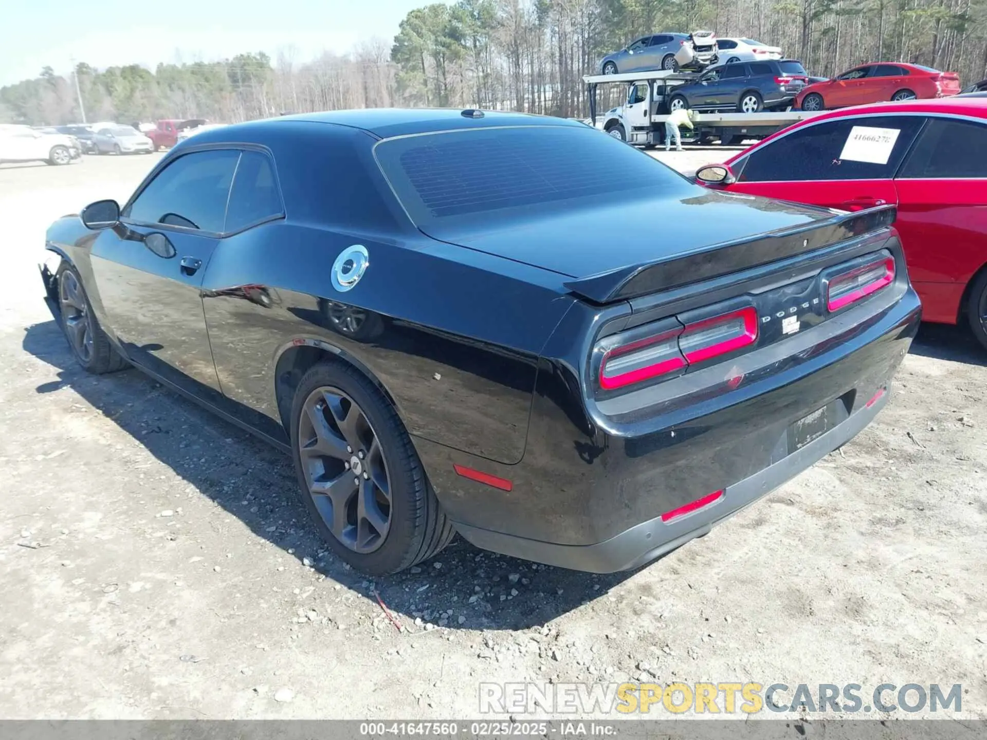 3 Photograph of a damaged car 2C3CDZBT7KH583408 DODGE CHALLENGER 2019