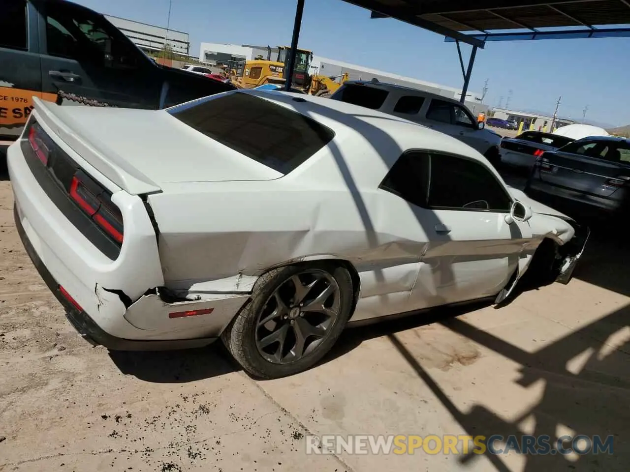 3 Photograph of a damaged car 2C3CDZBT7KH583537 DODGE CHALLENGER 2019