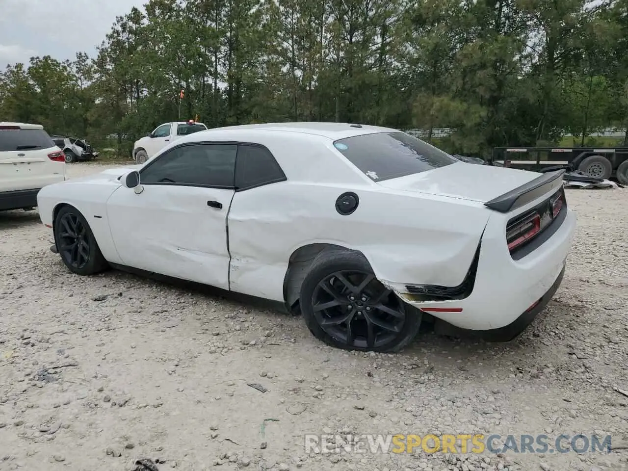 2 Photograph of a damaged car 2C3CDZBT7KH606198 DODGE CHALLENGER 2019