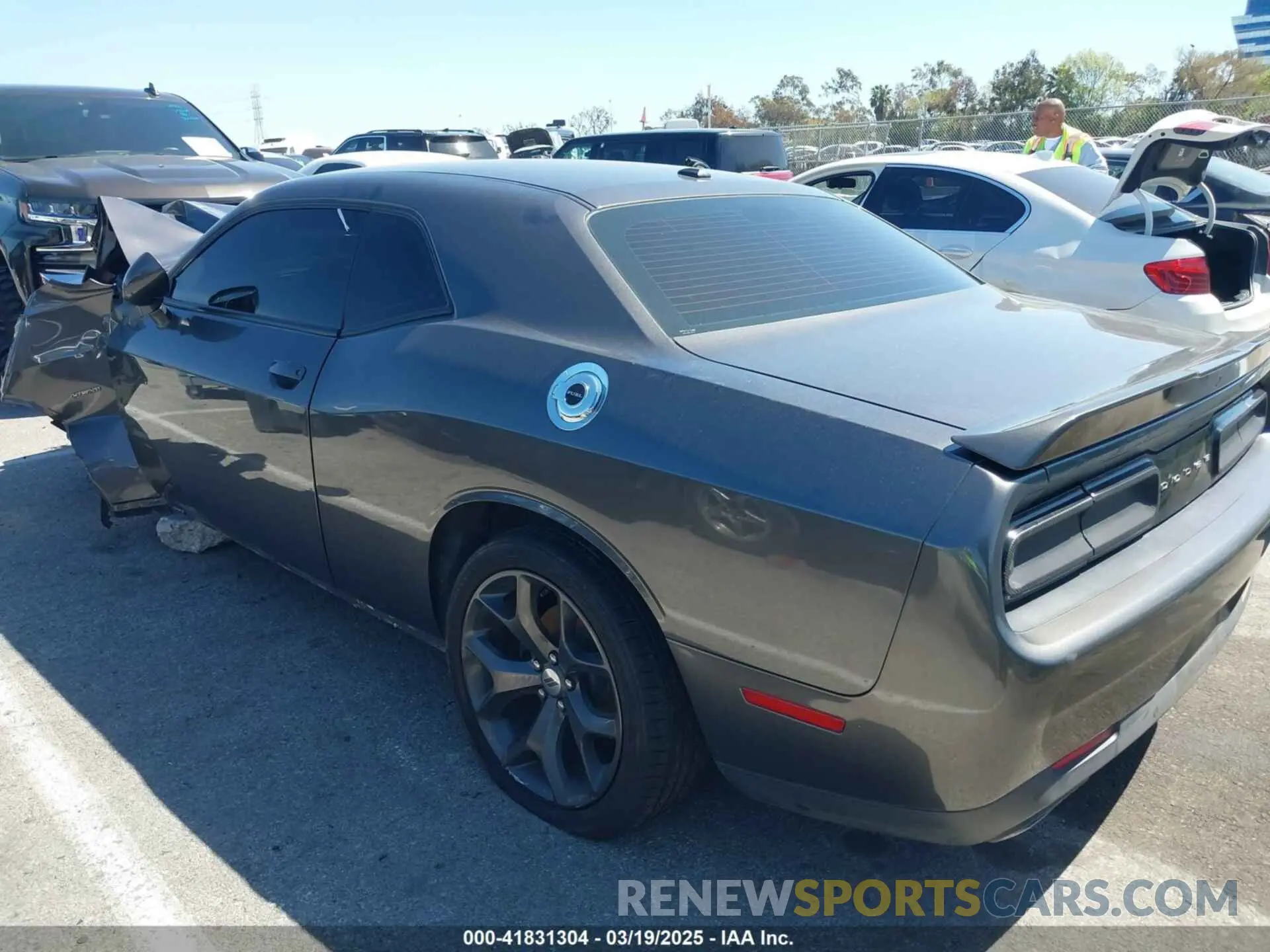 13 Photograph of a damaged car 2C3CDZBT7KH641758 DODGE CHALLENGER 2019