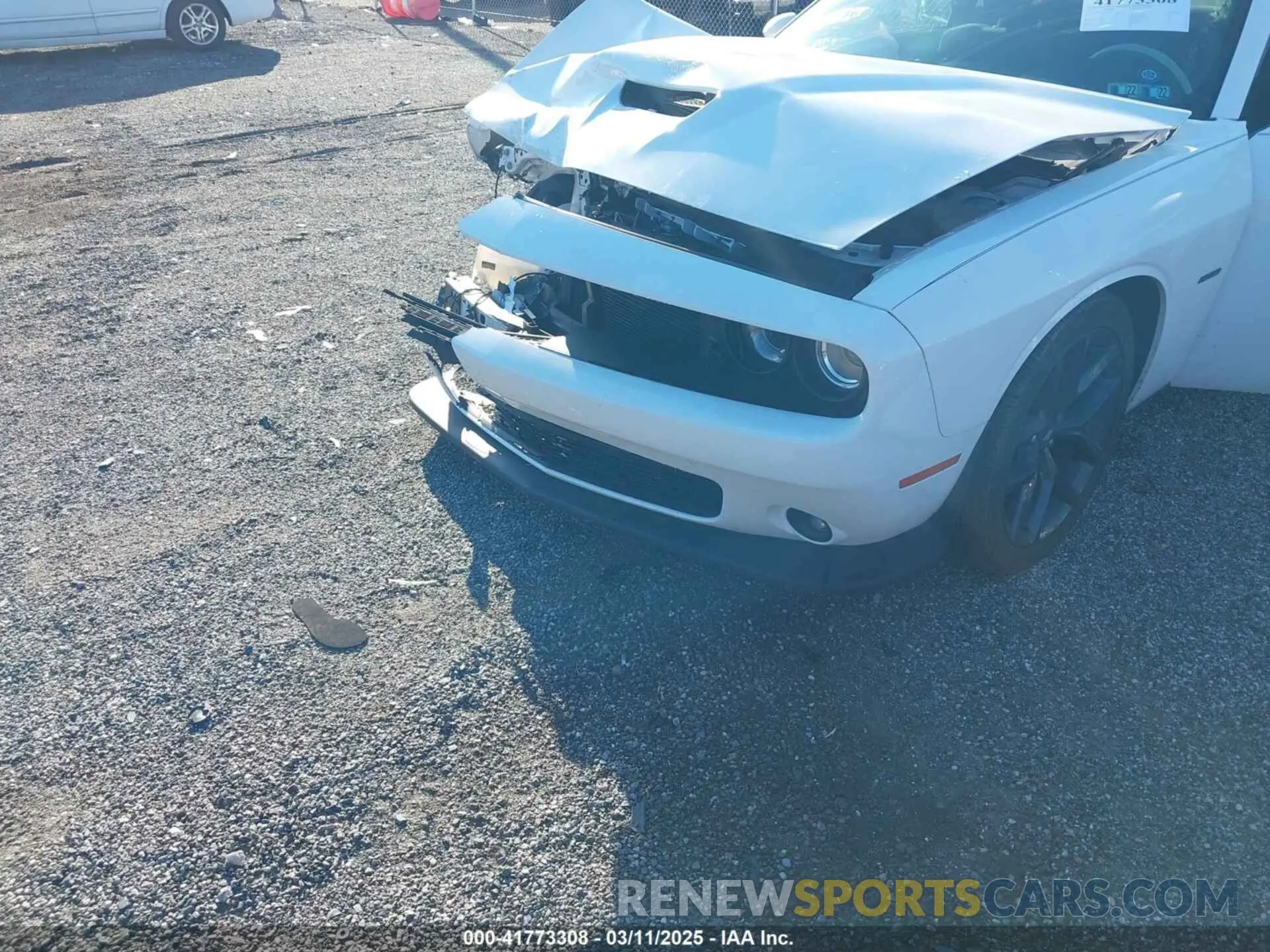 6 Фотография поврежденного автомобиля 2C3CDZBT7KH690121 DODGE CHALLENGER 2019