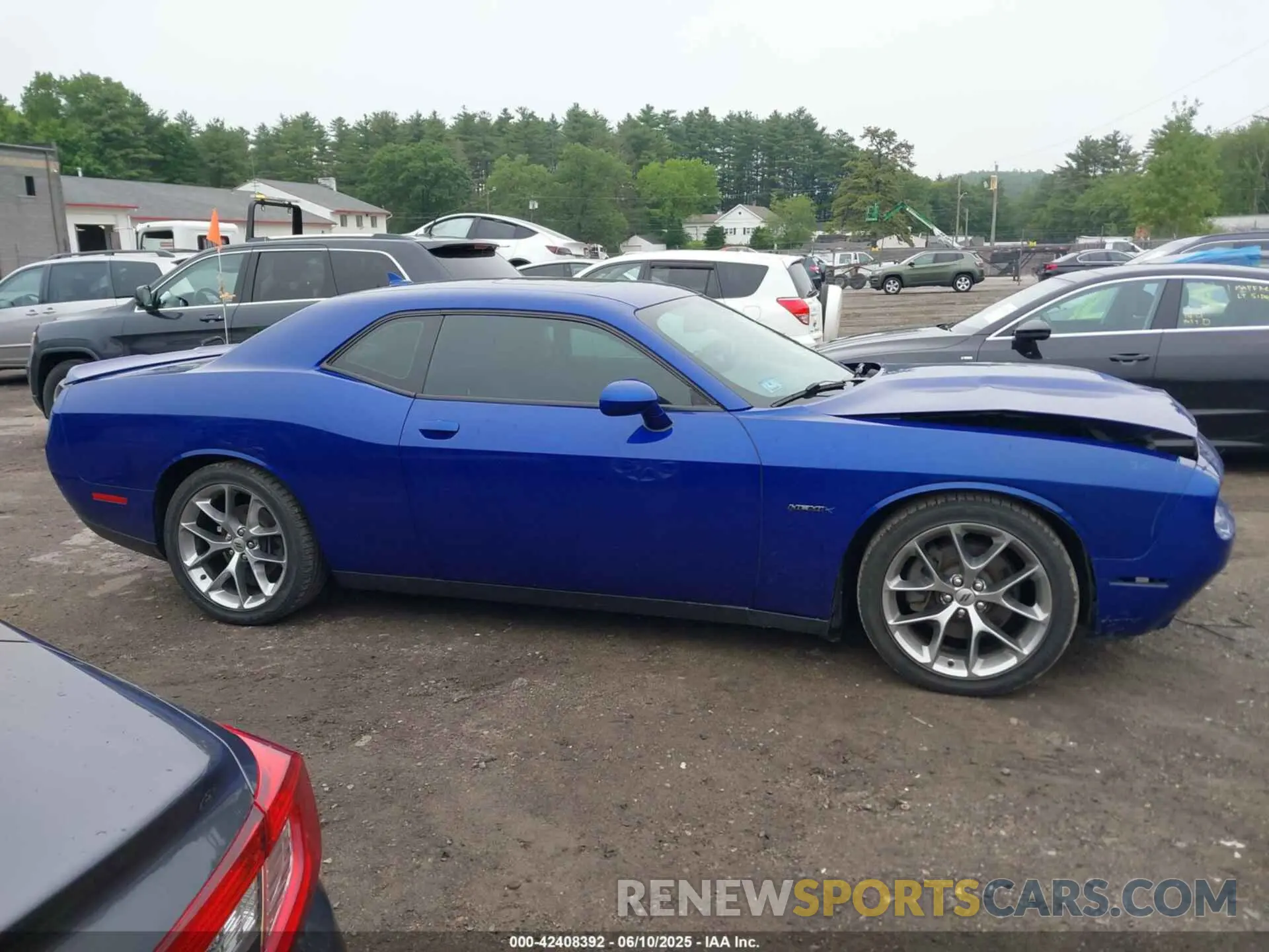 14 Photograph of a damaged car 2C3CDZBT7KH751984 DODGE CHALLENGER 2019