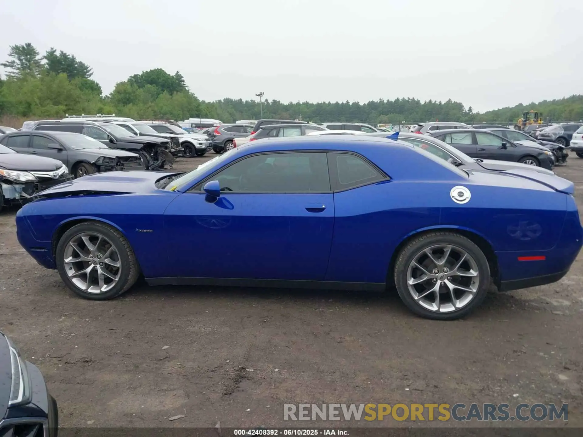 15 Photograph of a damaged car 2C3CDZBT7KH751984 DODGE CHALLENGER 2019