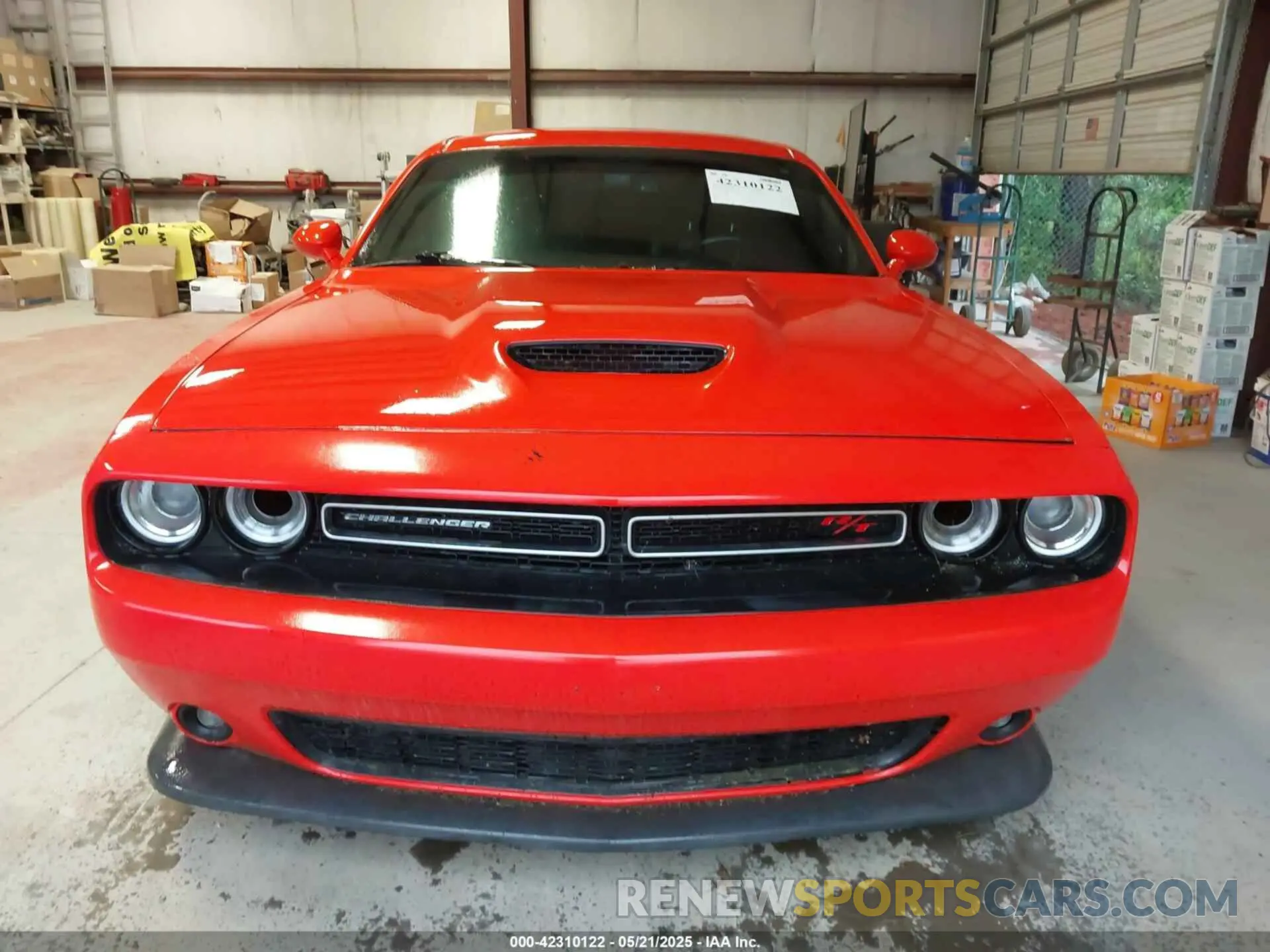 12 Photograph of a damaged car 2C3CDZBT9KH627697 DODGE CHALLENGER 2019
