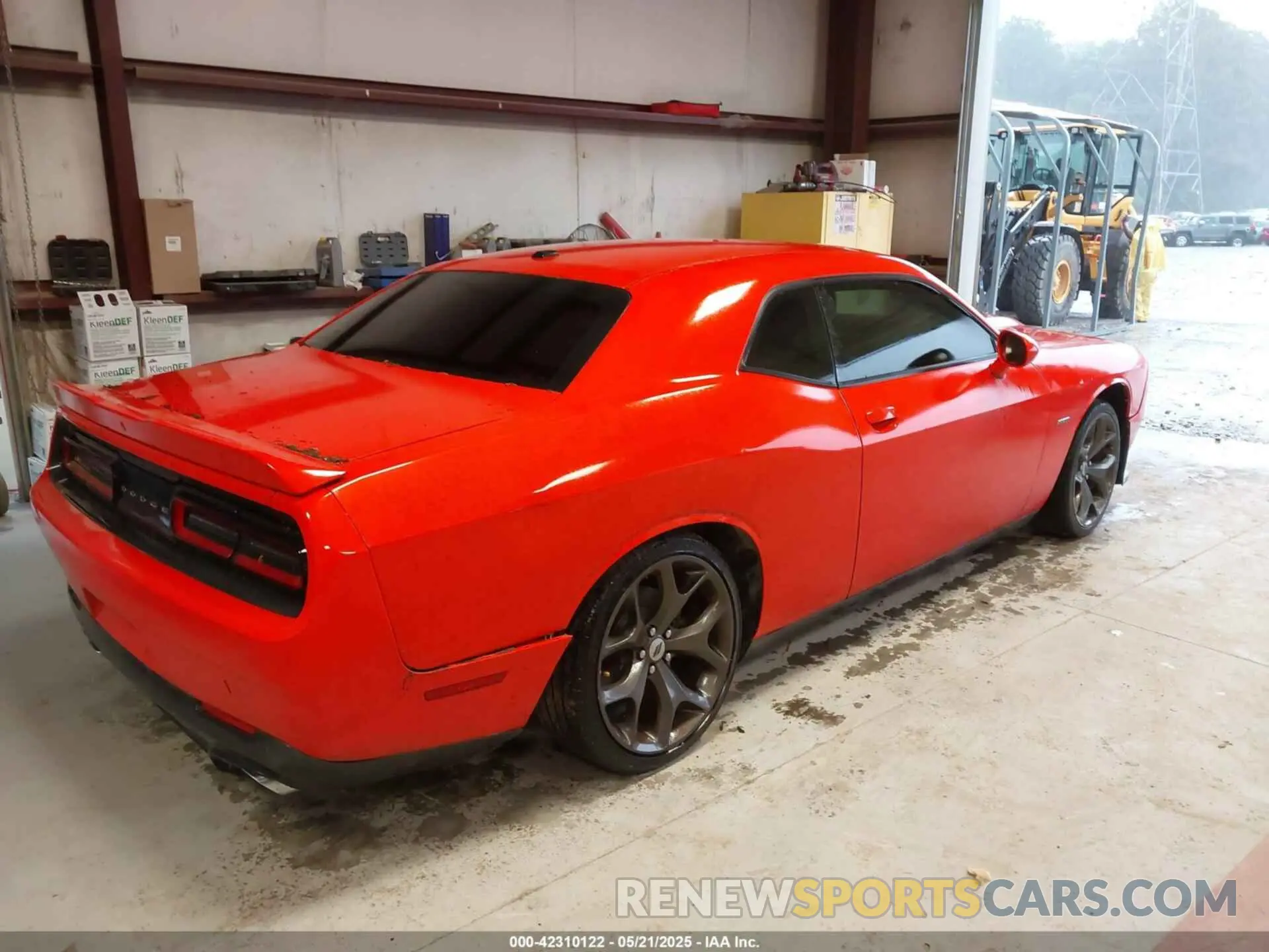 4 Photograph of a damaged car 2C3CDZBT9KH627697 DODGE CHALLENGER 2019