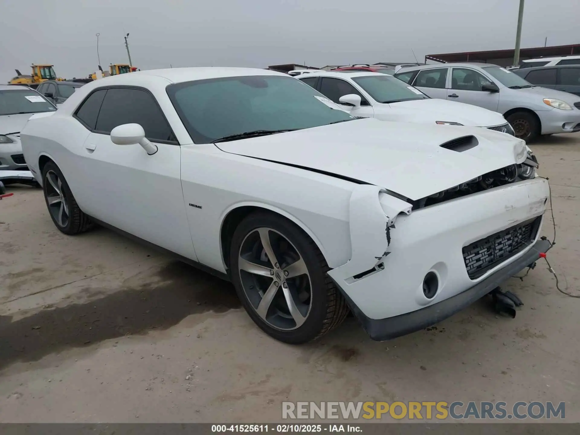 1 Фотография поврежденного автомобиля 2C3CDZBTXKH513336 DODGE CHALLENGER 2019