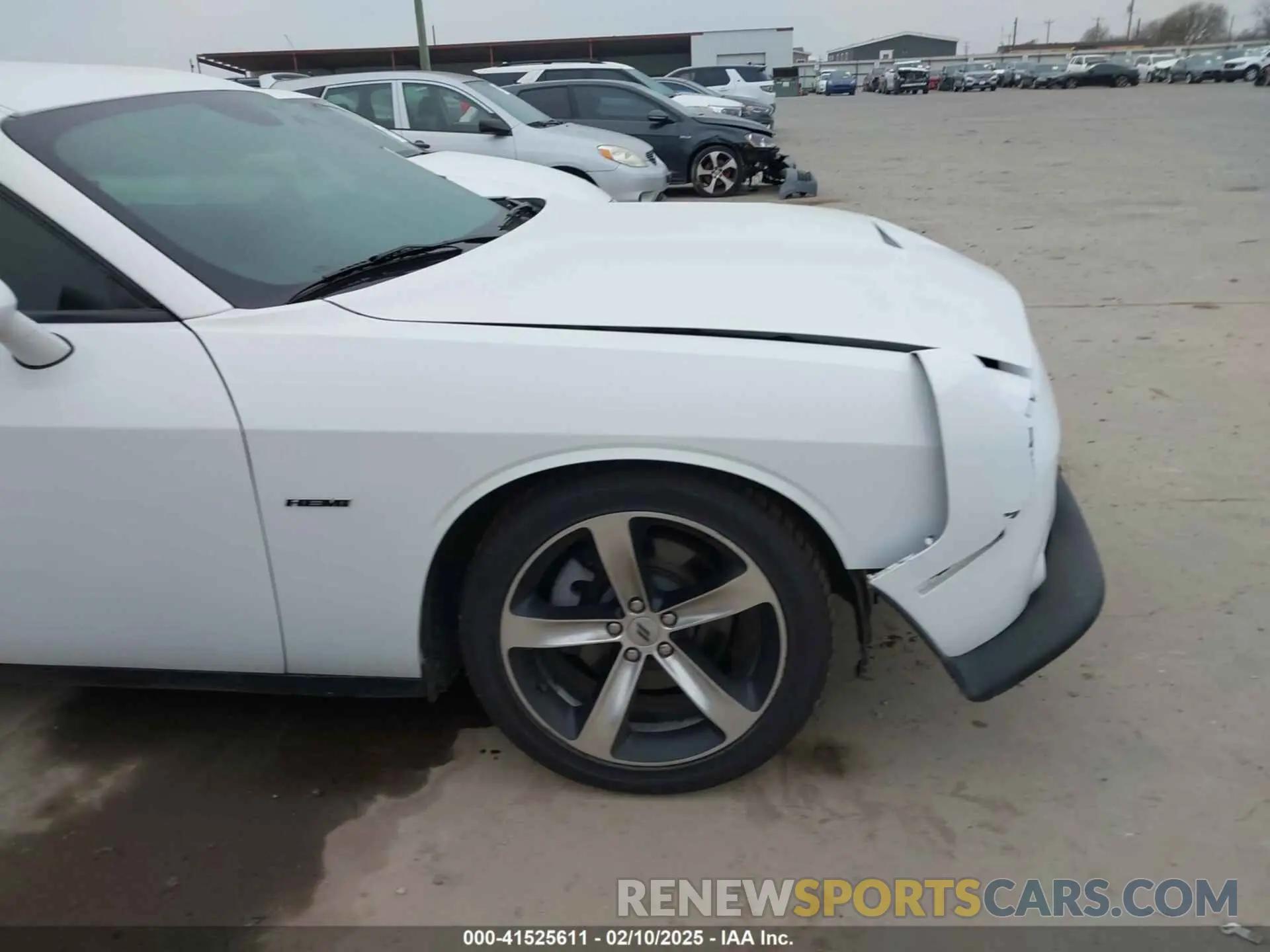 18 Фотография поврежденного автомобиля 2C3CDZBTXKH513336 DODGE CHALLENGER 2019
