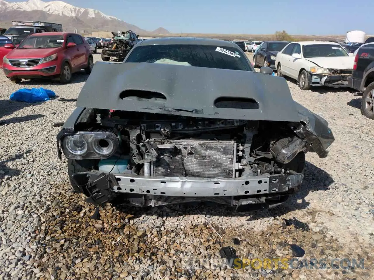 5 Photograph of a damaged car 2C3CDZC94KH674882 DODGE CHALLENGER 2019