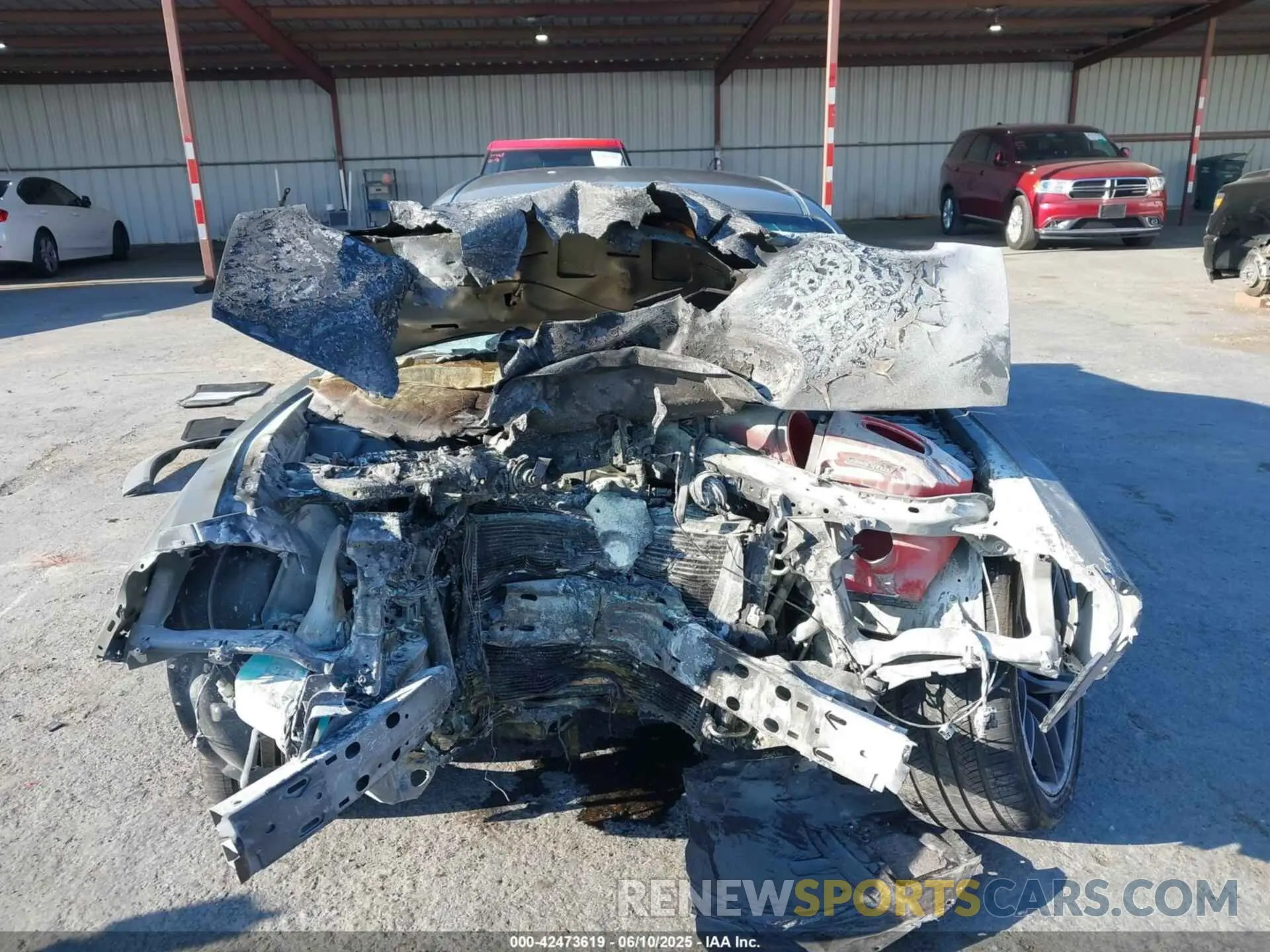 12 Photograph of a damaged car 2C3CDZFJ2KH716620 DODGE CHALLENGER 2019