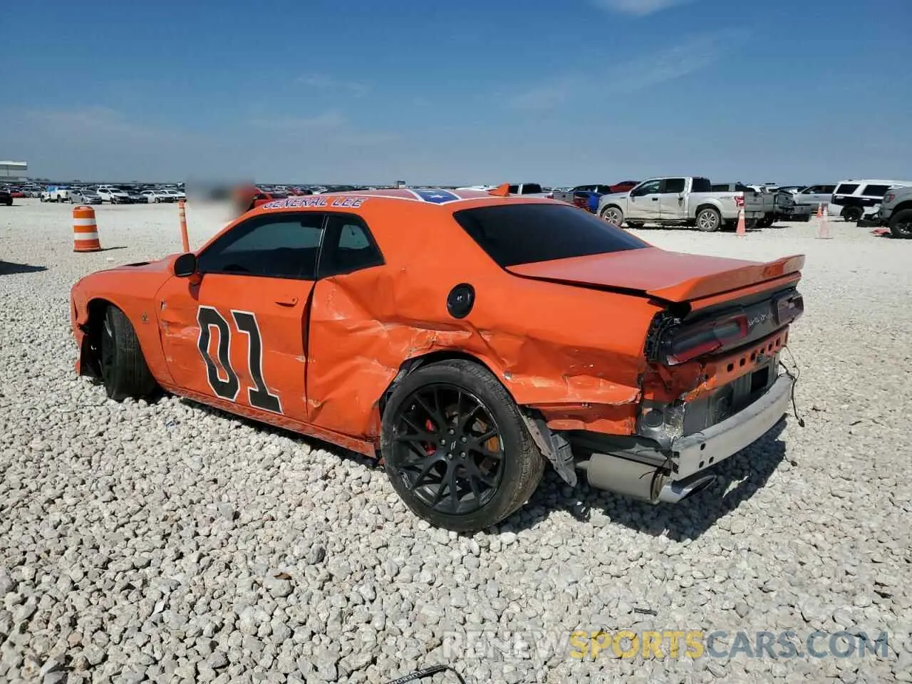 2 Фотография поврежденного автомобиля 2C3CDZFJ2KH719596 DODGE CHALLENGER 2019