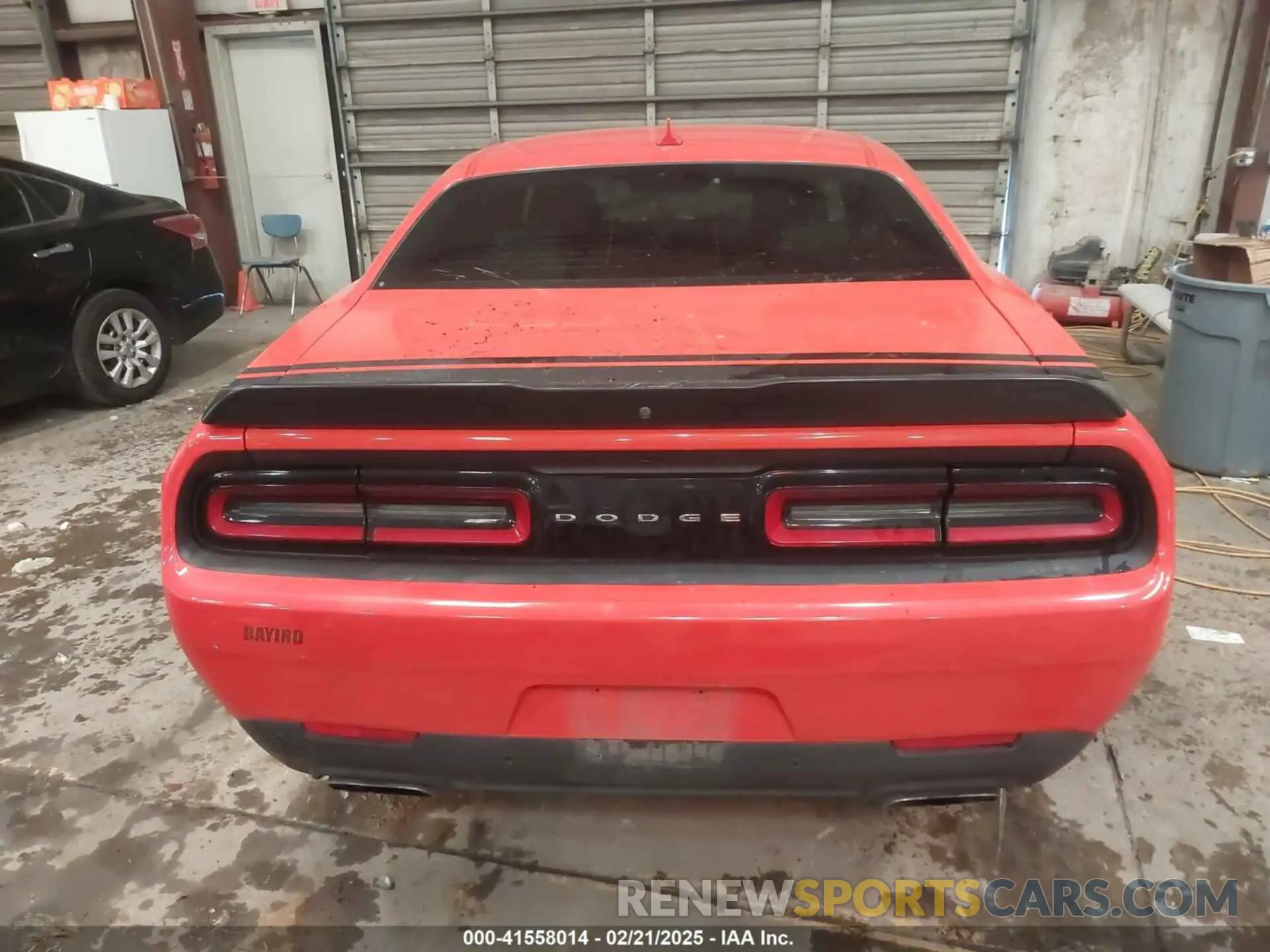 16 Photograph of a damaged car 2C3CDZFJ3KH626859 DODGE CHALLENGER 2019