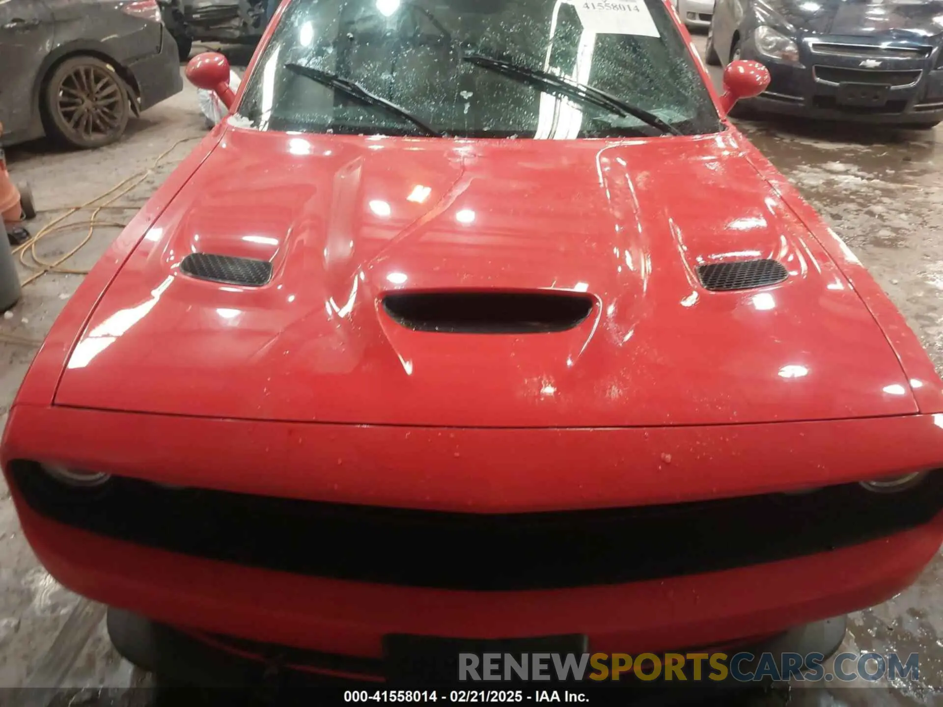 6 Photograph of a damaged car 2C3CDZFJ3KH626859 DODGE CHALLENGER 2019