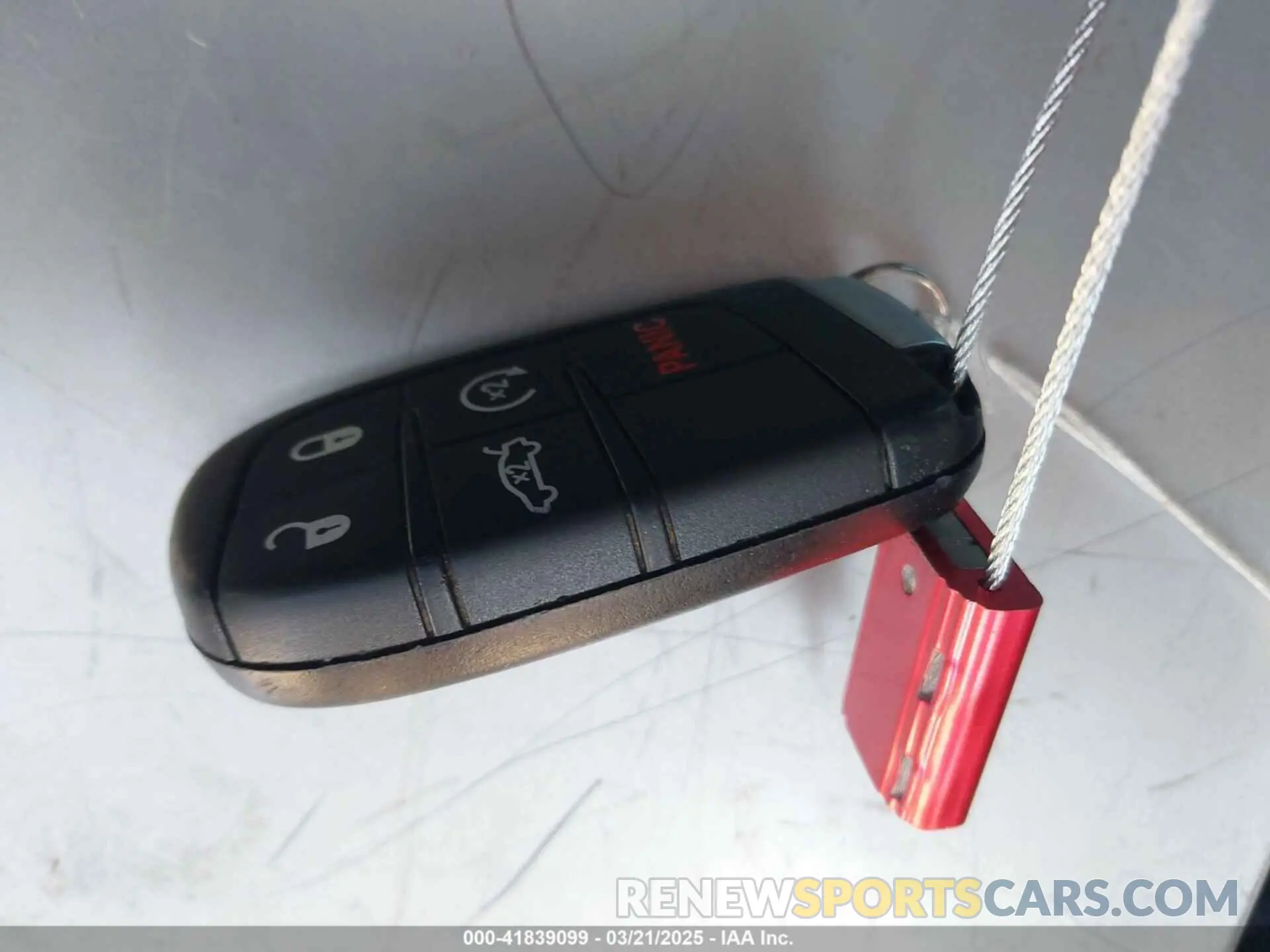 11 Photograph of a damaged car 2C3CDZFJ3KH724029 DODGE CHALLENGER 2019