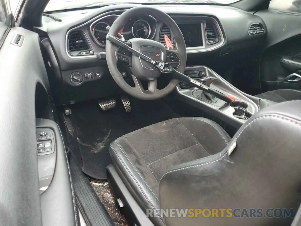 8 Photograph of a damaged car 2C3CDZFJ5KH724209 DODGE CHALLENGER 2019