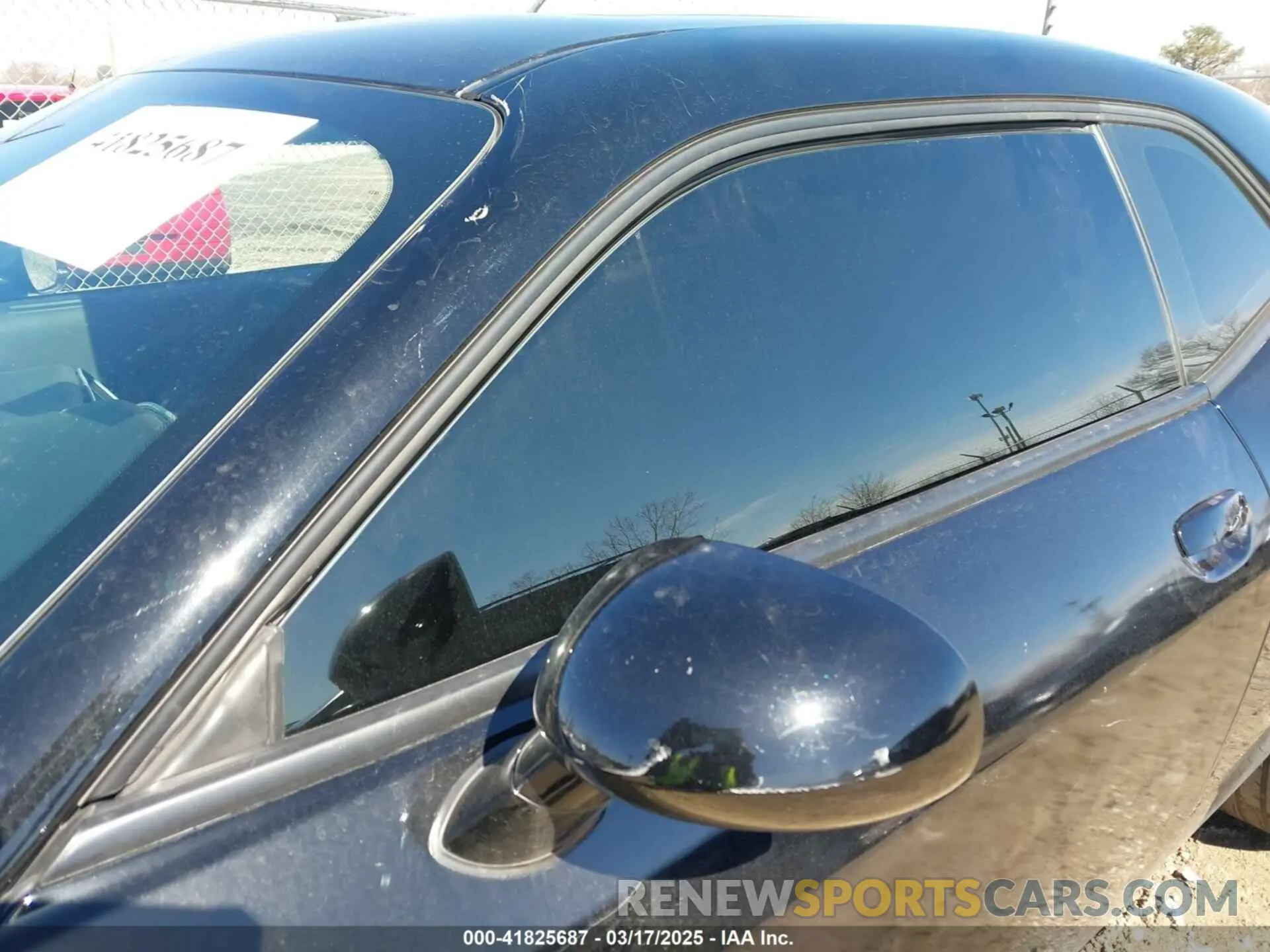 17 Photograph of a damaged car 2C3CDZFJ6KH737244 DODGE CHALLENGER 2019