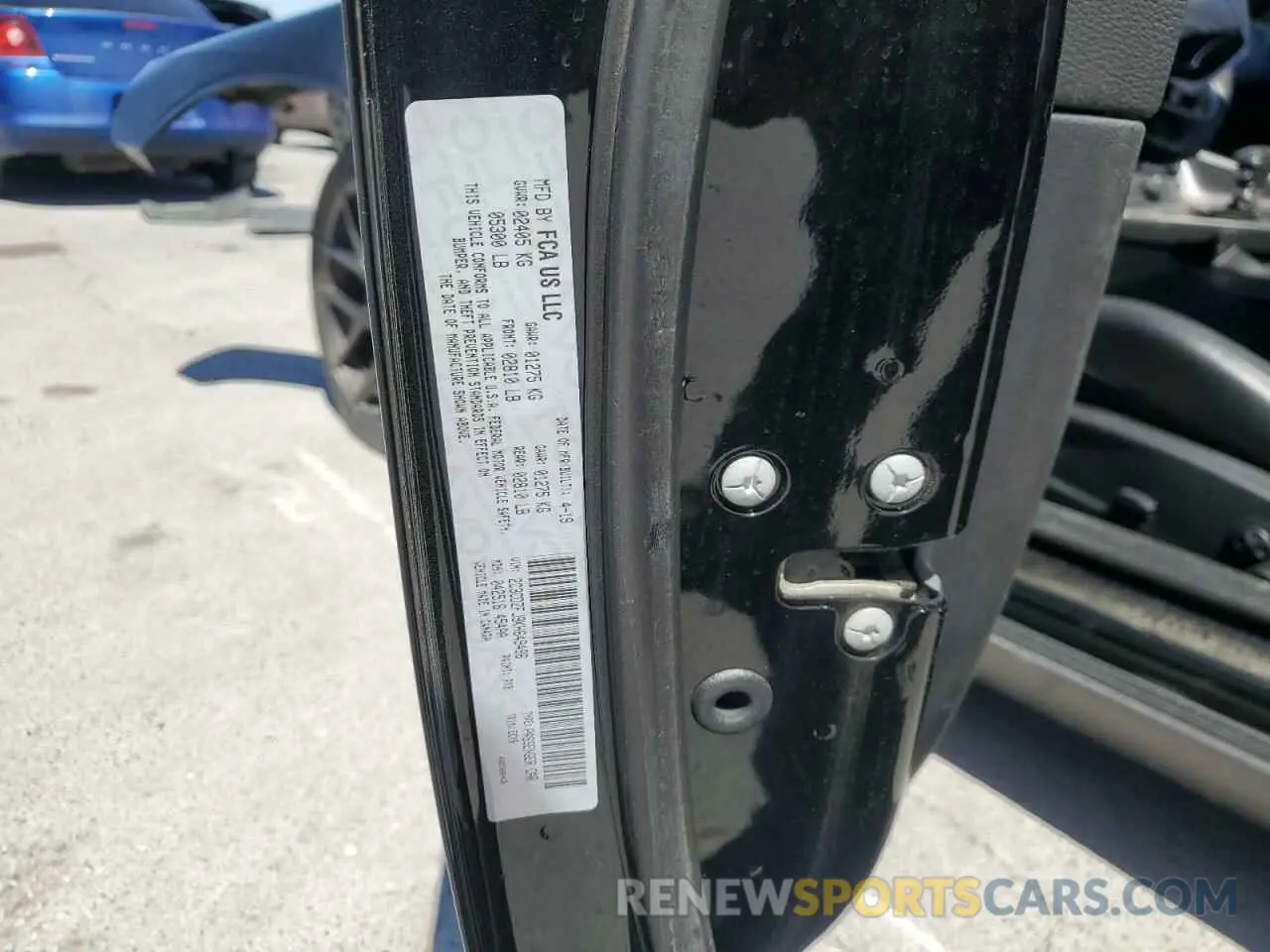 12 Photograph of a damaged car 2C3CDZFJ9KH649496 DODGE CHALLENGER 2019