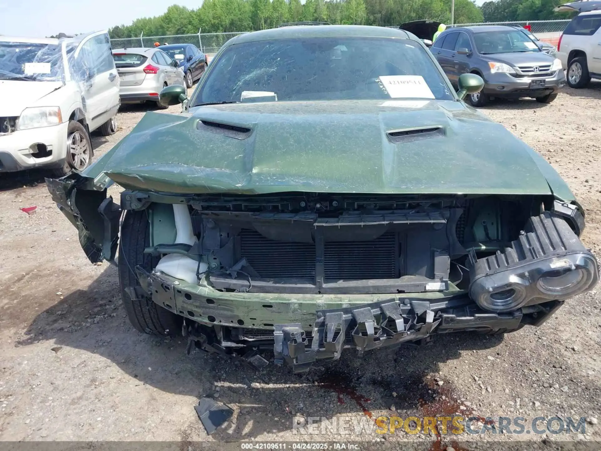 13 Photograph of a damaged car 2C3CDZGG0KH628040 DODGE CHALLENGER 2019
