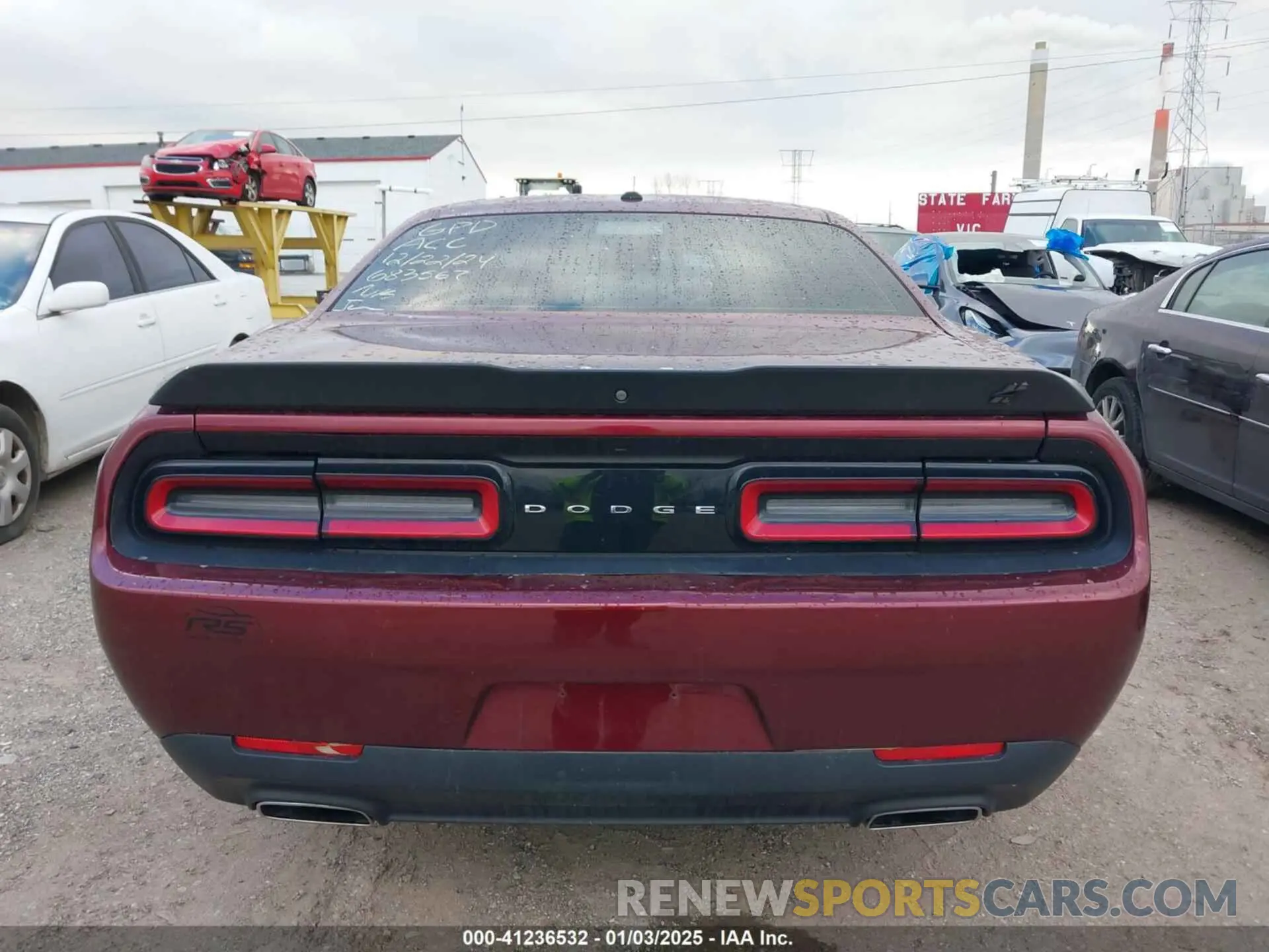 16 Photograph of a damaged car 2C3CDZGG7KH683567 DODGE CHALLENGER 2019