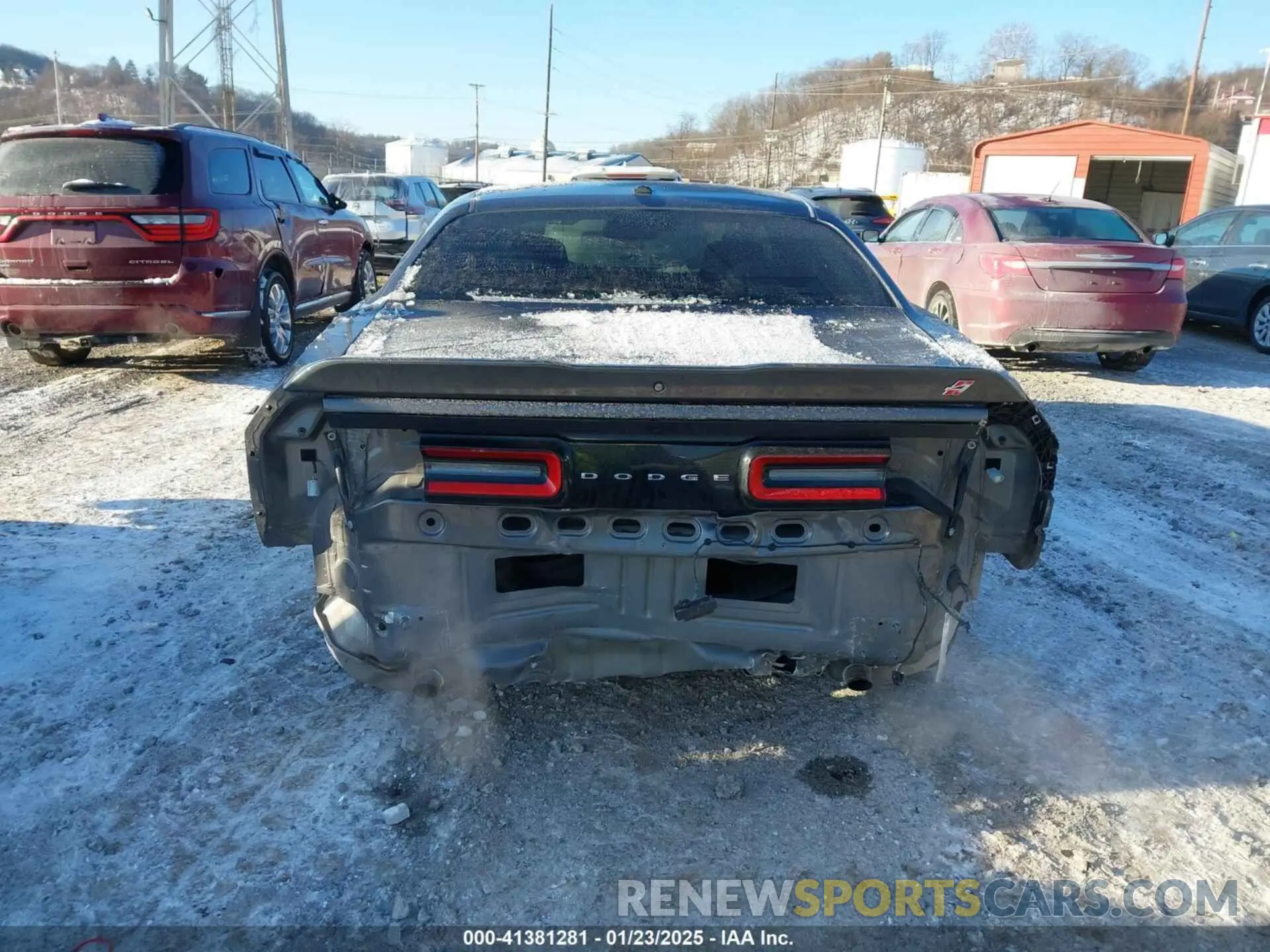 6 Photograph of a damaged car 2C3CDZGGXKH759895 DODGE CHALLENGER 2019
